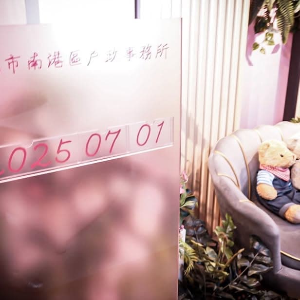 藝人劉雨柔悄悄步入婚姻殿堂，將組成幸福的三口之家。（翻攝自劉雨柔IG）