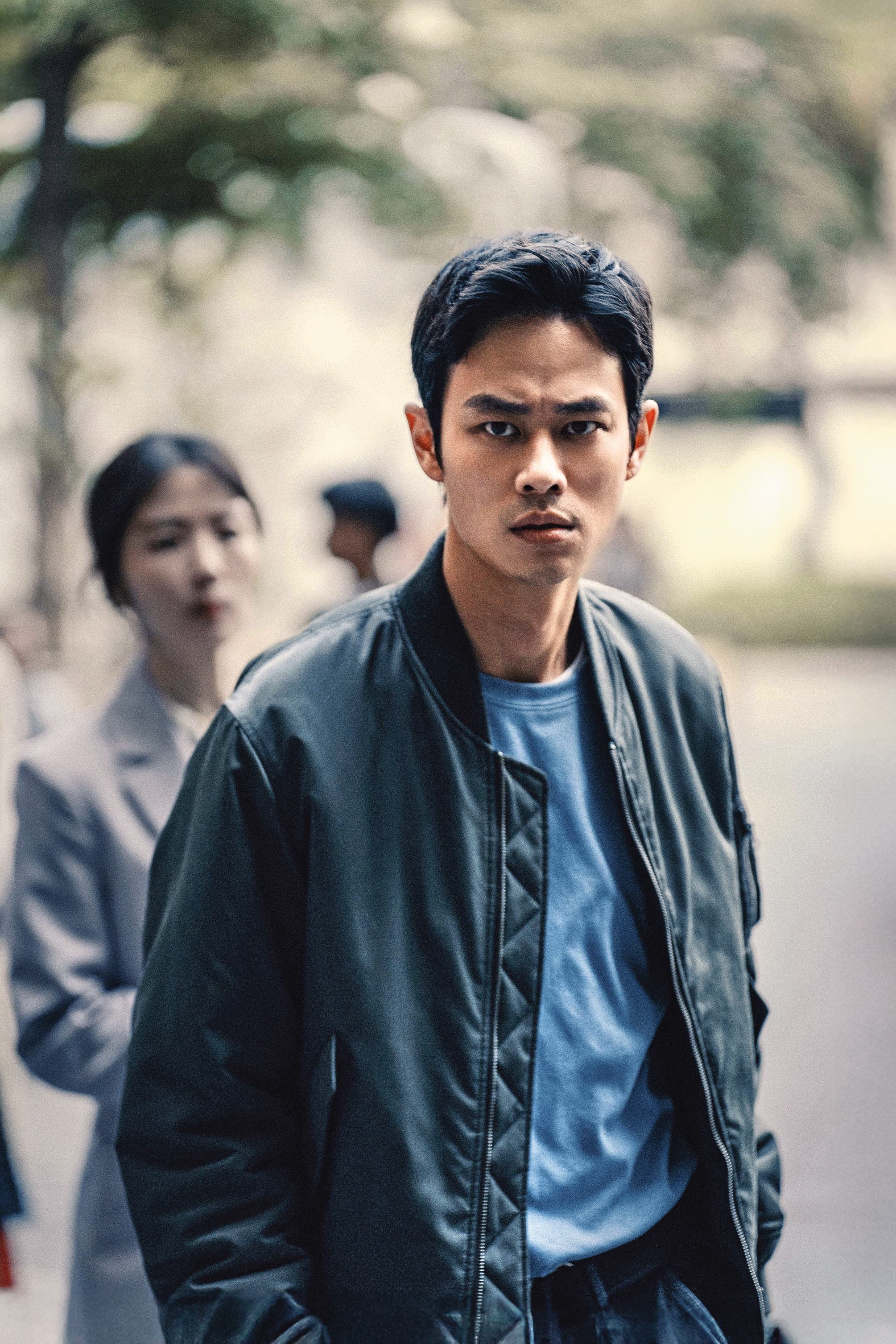 《化外之醫》戲裡追查失聯移工，戲外夏騰宏也憂心台灣現況。（公視提供）