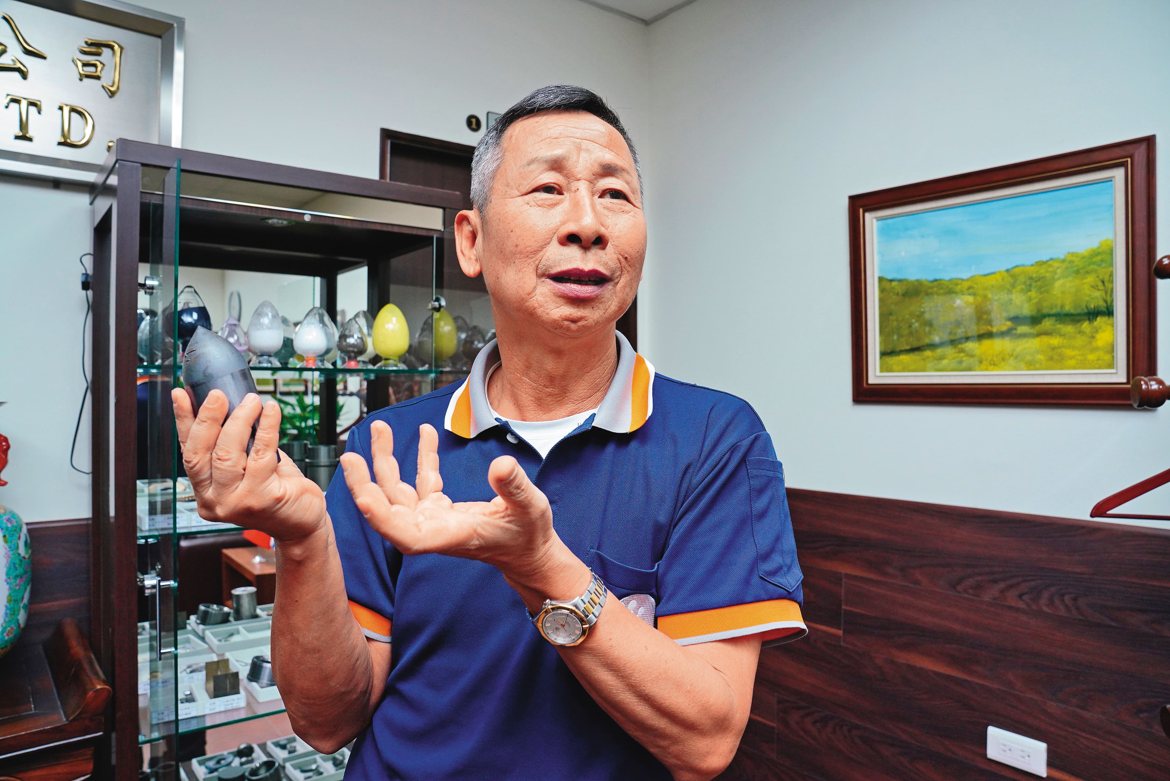 台灣有9成鎢原料從中國進口，為提高自給率、補足產業缺口，聯友成立之初，即鎖定鎢、鈷兩項貴金屬關鍵原材料。