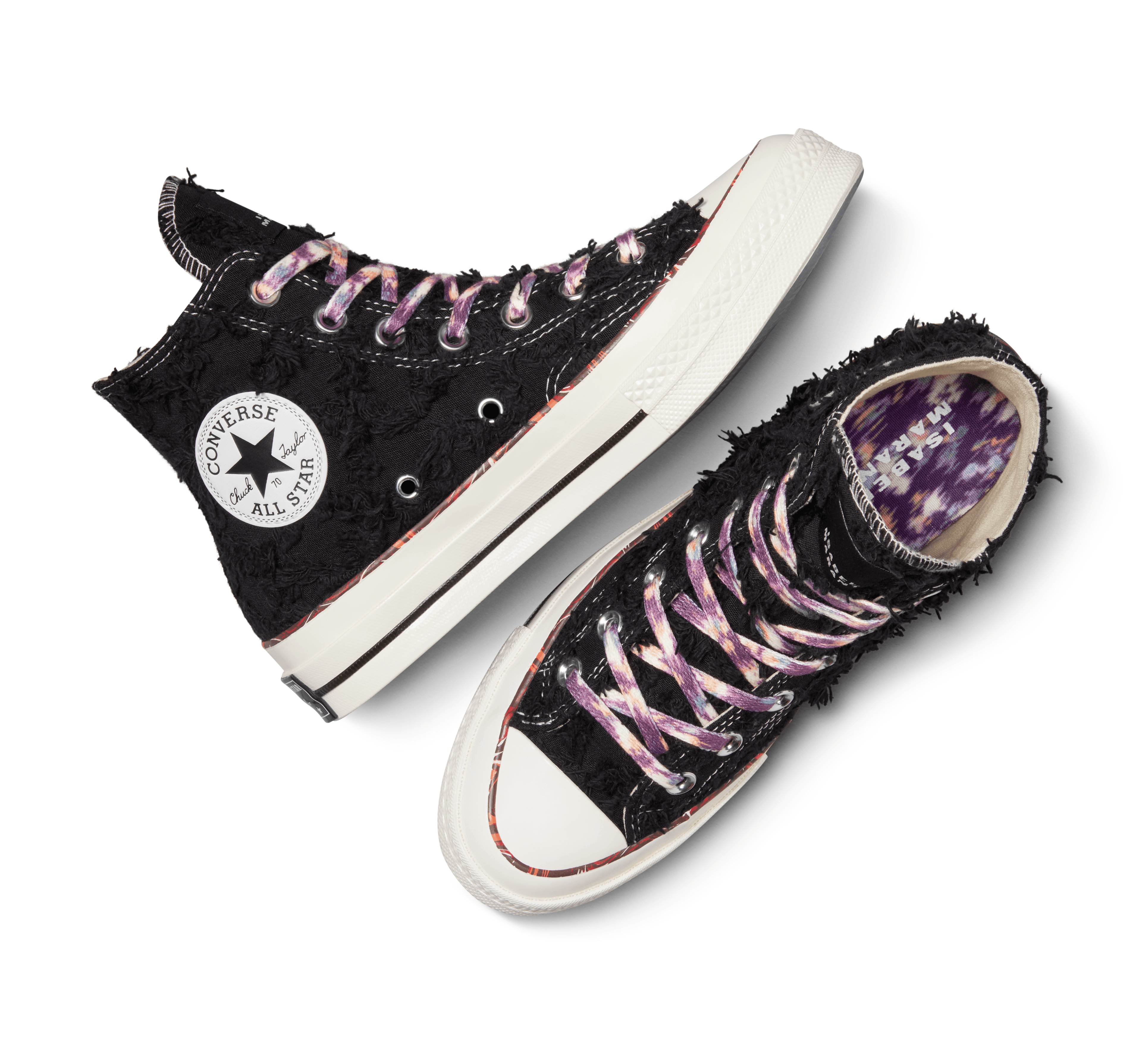 CONVERSE x ISABEL MARANT聯名系列炭黑色平底款。NT$4,880（匡威提供）