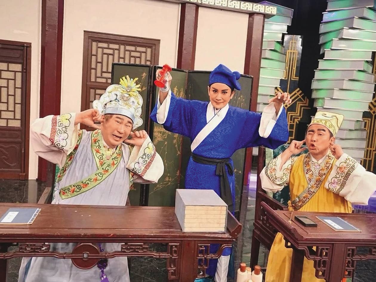 陳亞蘭（中）古裝短劇揉進歌仔戲元素逗樂觀眾。左為胡瓜，右為歐弟。（翻攝自陳亞蘭臉書）