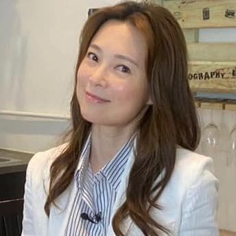 歐倩怡婚後淡出娛樂圈，期間為照顧孩子而進修營養學。（翻攝自歐倩怡臉書）