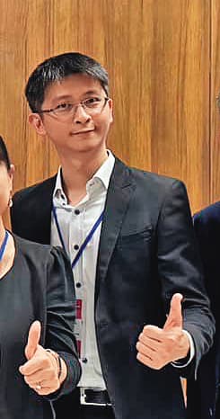 學者邱冠喬認為，防制霸凌單修《職安法》較「速成」，另立專法更能完善職場環境。（翻攝邱冠喬臉書）
