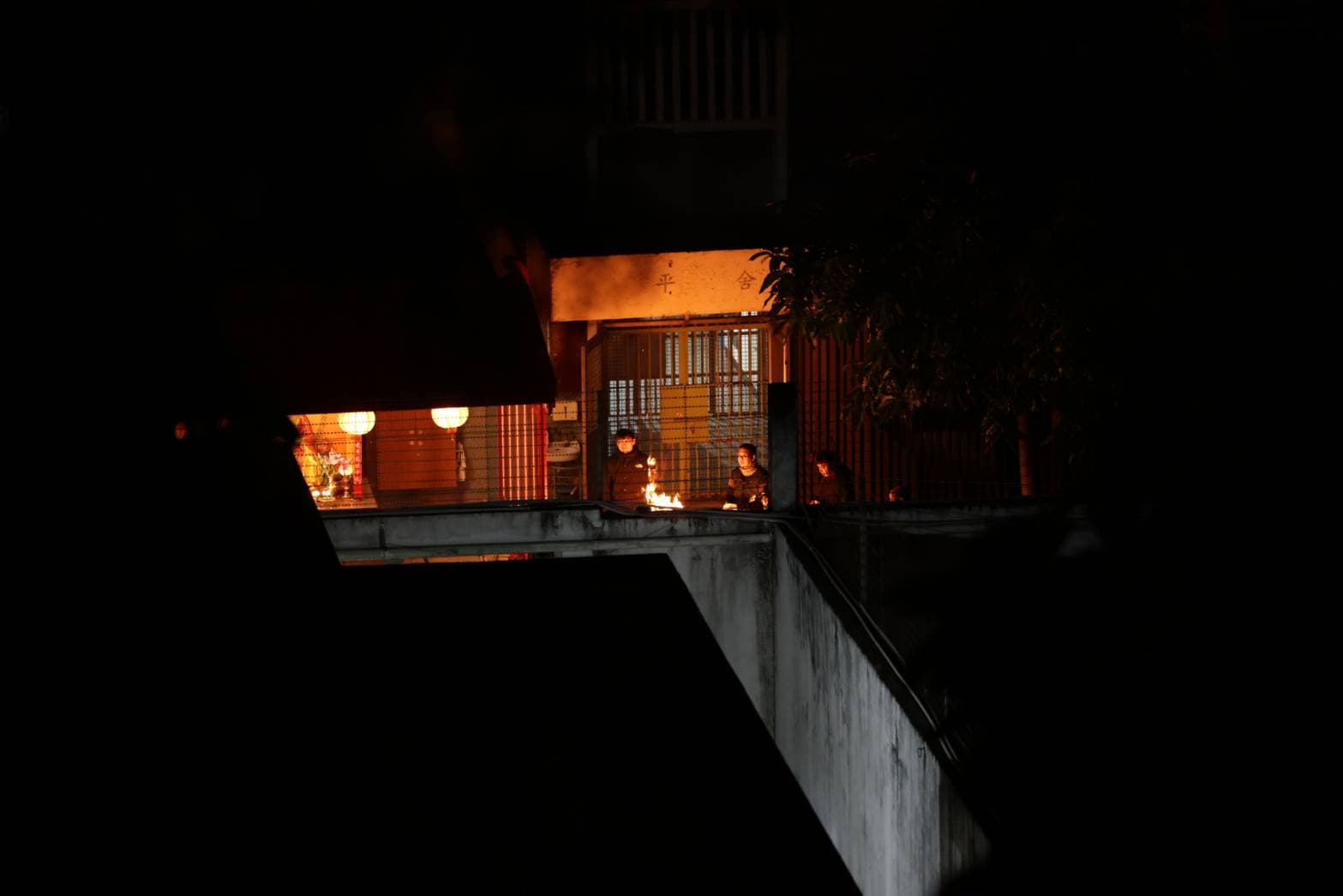 32歲死刑犯黃麟凱2013年以童軍繩勒斃王姓女友和女友母親，16日晚間10點02分在台北看守所刑場伏法。