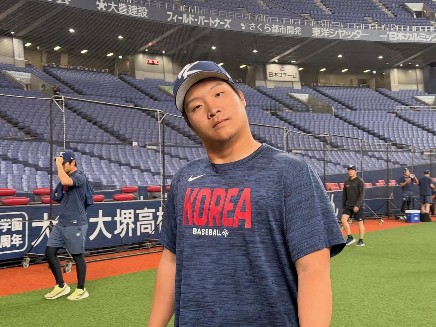 韓國選手面對好球不揮棒、刻意遭三振，被指控消極進攻只為淘汰台灣，他本人則沒有回應此事。（翻攝自KBO臉書）