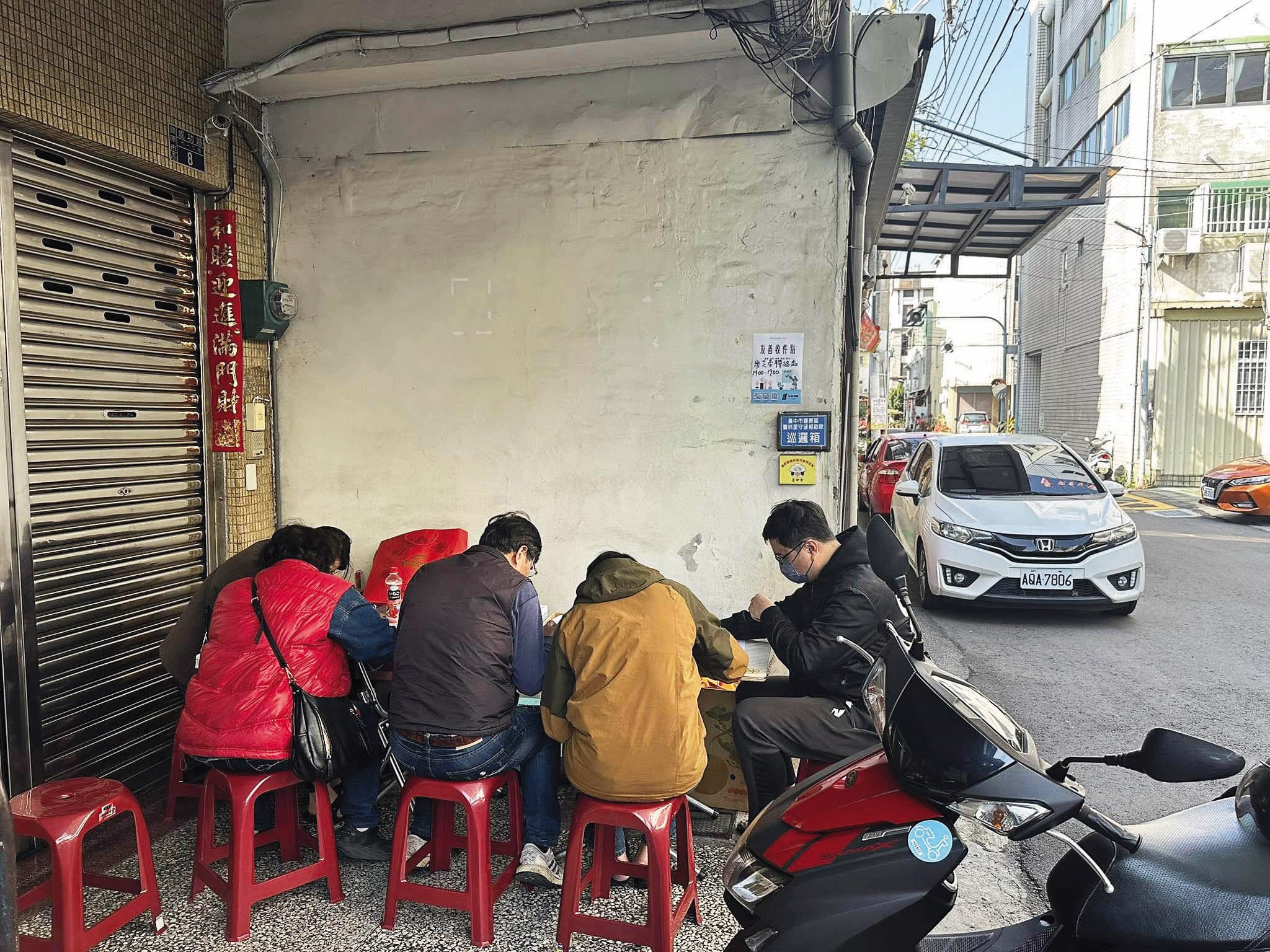 台中第8選區（江啟臣）罷免連署書「轉換率」佳，目前連署進度符合罷團預估。（翻攝領銜人廖芝晏臉書）