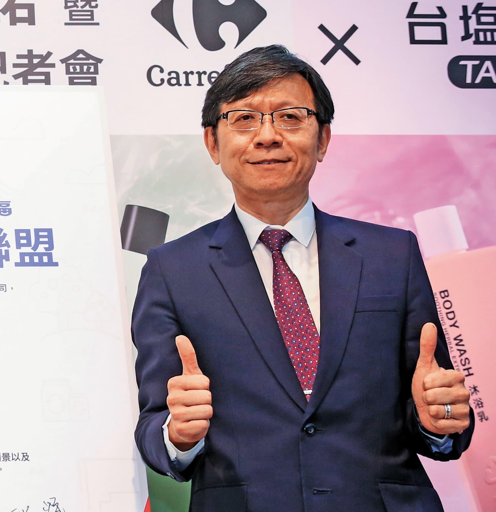 陳世輝代理期間引發台綠基層不滿，並找立委陳情。
