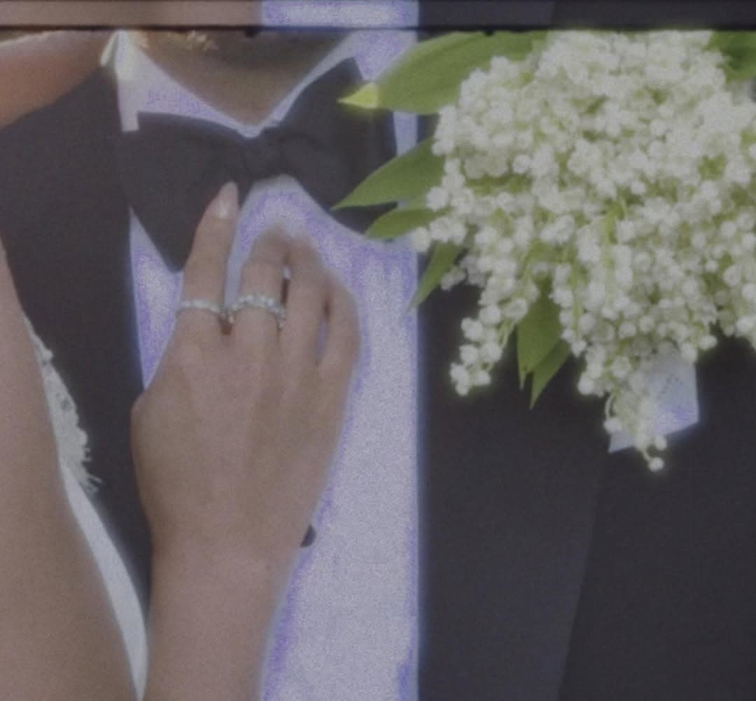 席琳娜曬出婚戒。（翻攝selenagomez IG）