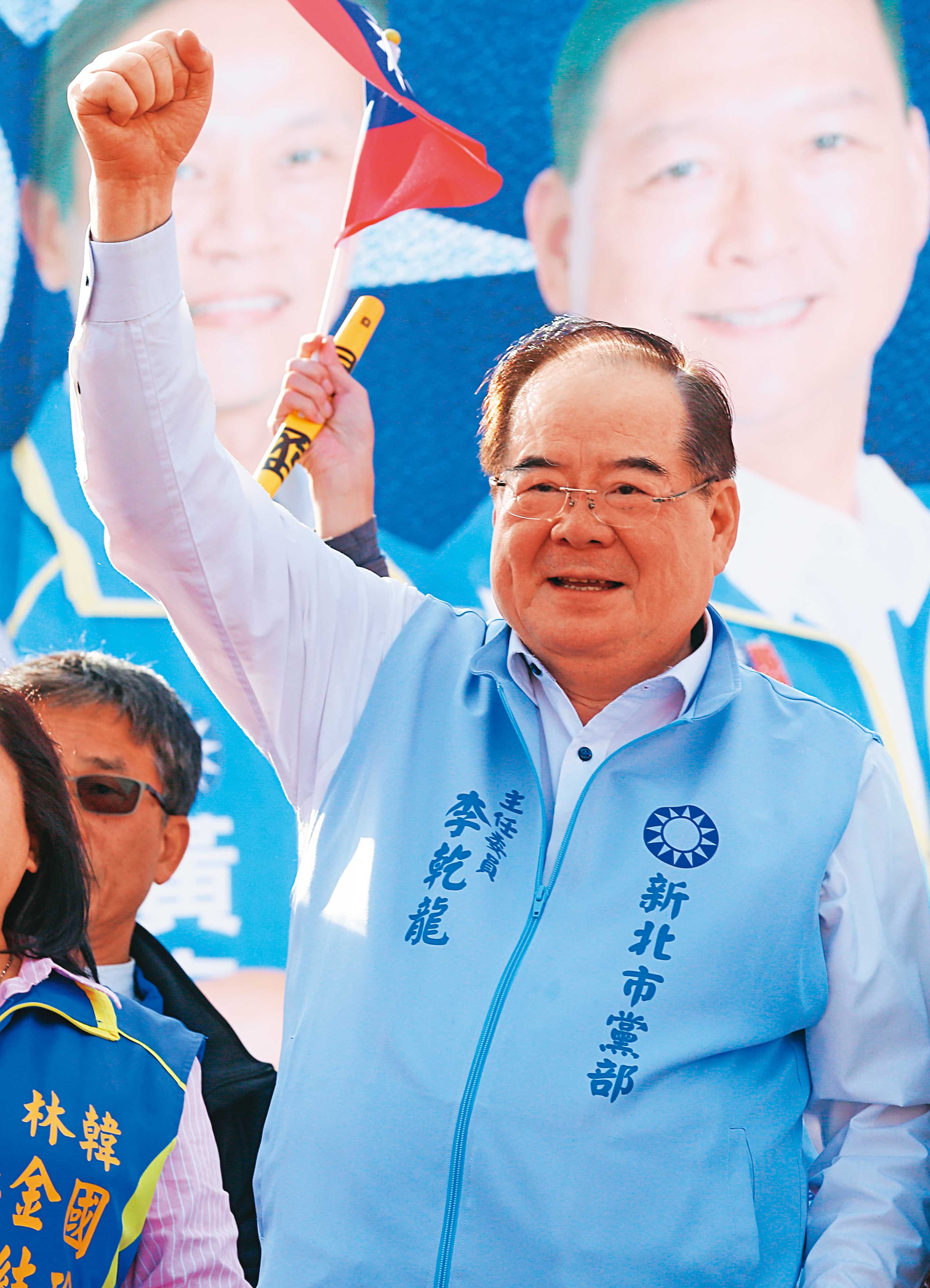 李乾龍在前主席江啟臣時期任祕書長，累積豐厚人脈。