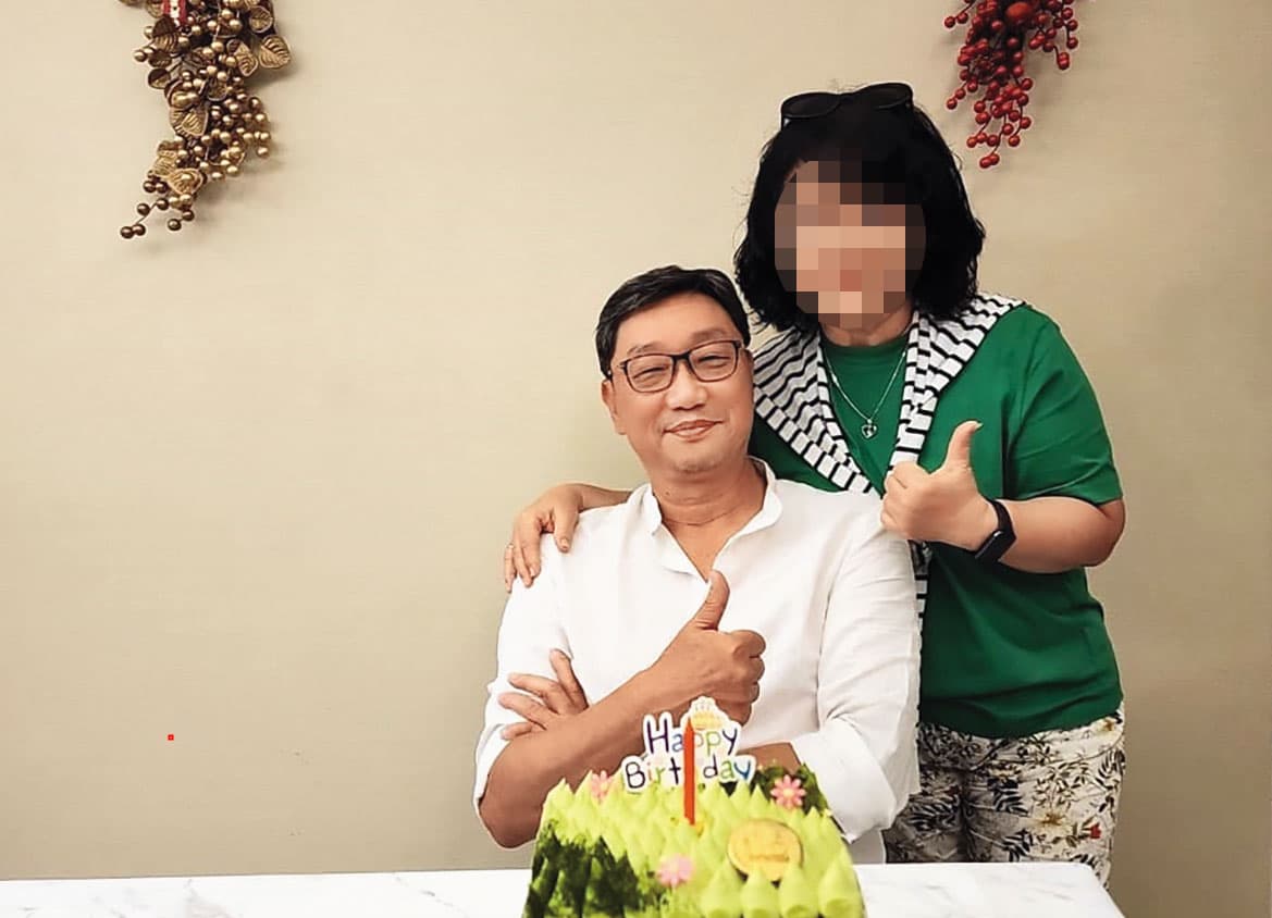 張妻（右）曾抓包張振平（左）偷吃女助理，但為了家庭隱忍至今。（翻攝張妻臉書）
