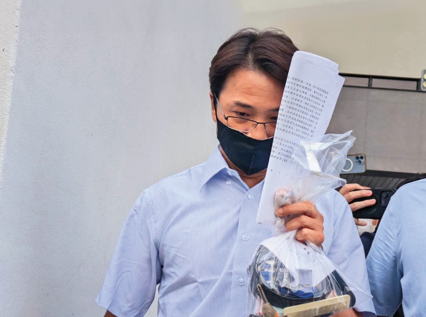 中聯油脂廠長陳明榮（圖）已遭收押禁見，如今又再被爆曾載朱燕華北上參加食藥署專家會議，引起外界質疑門神護航。