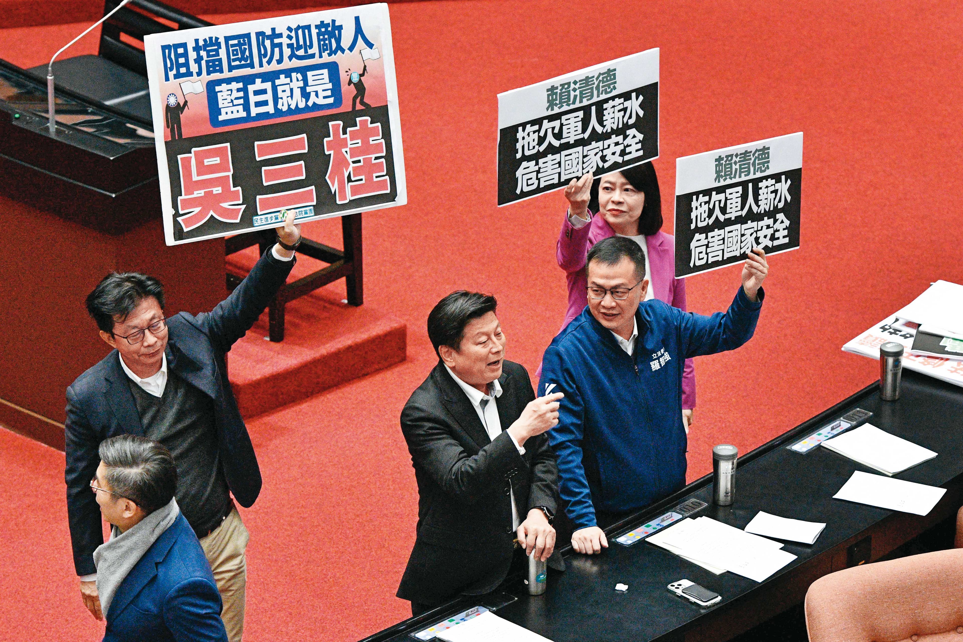 國民黨團將自提《國防特別條例》，預計在新會期開始前的立法實務研討會上凝聚內部共識。（鏡報李智為）