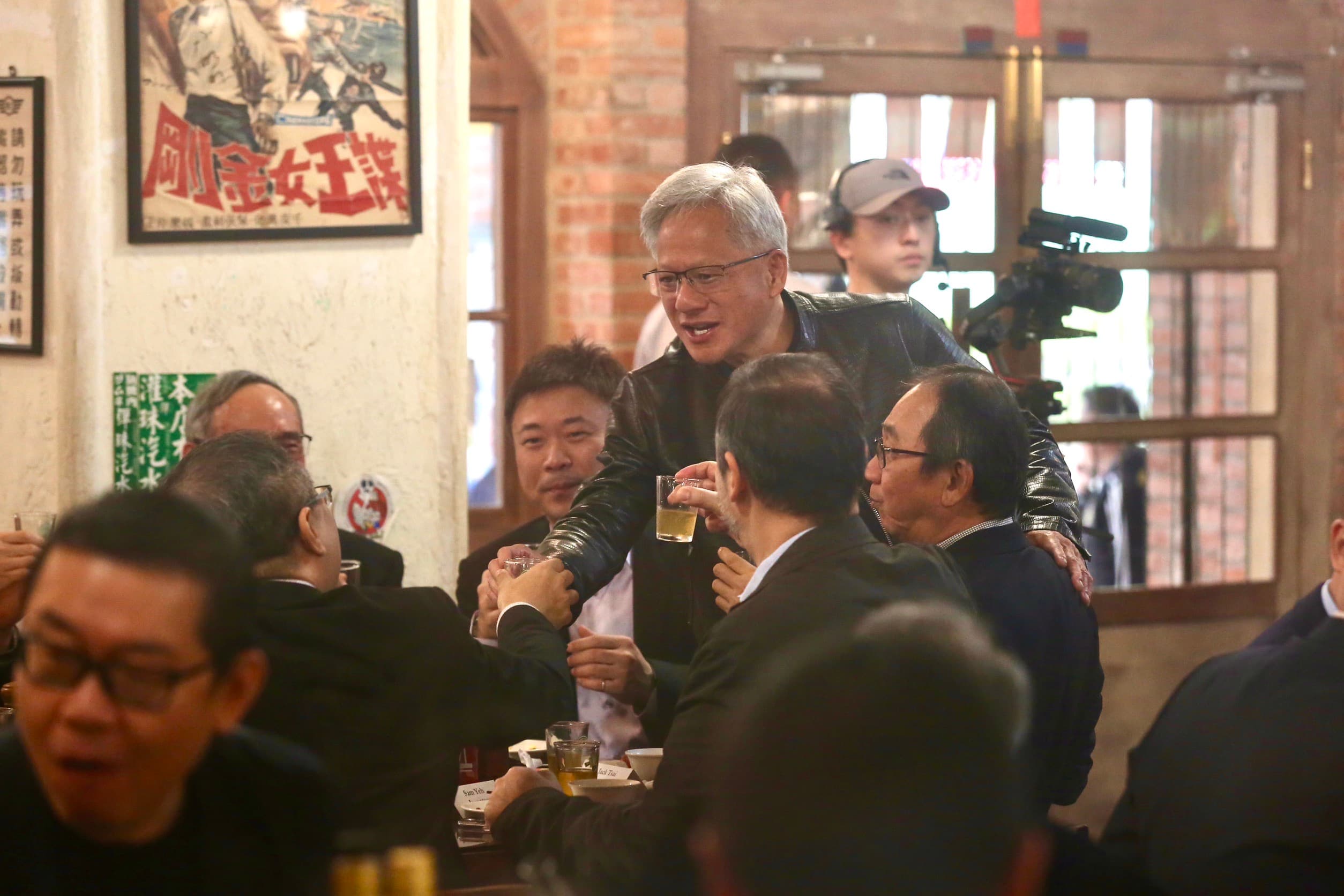 黃仁勳逐桌感謝台廠供應鏈相挺。
