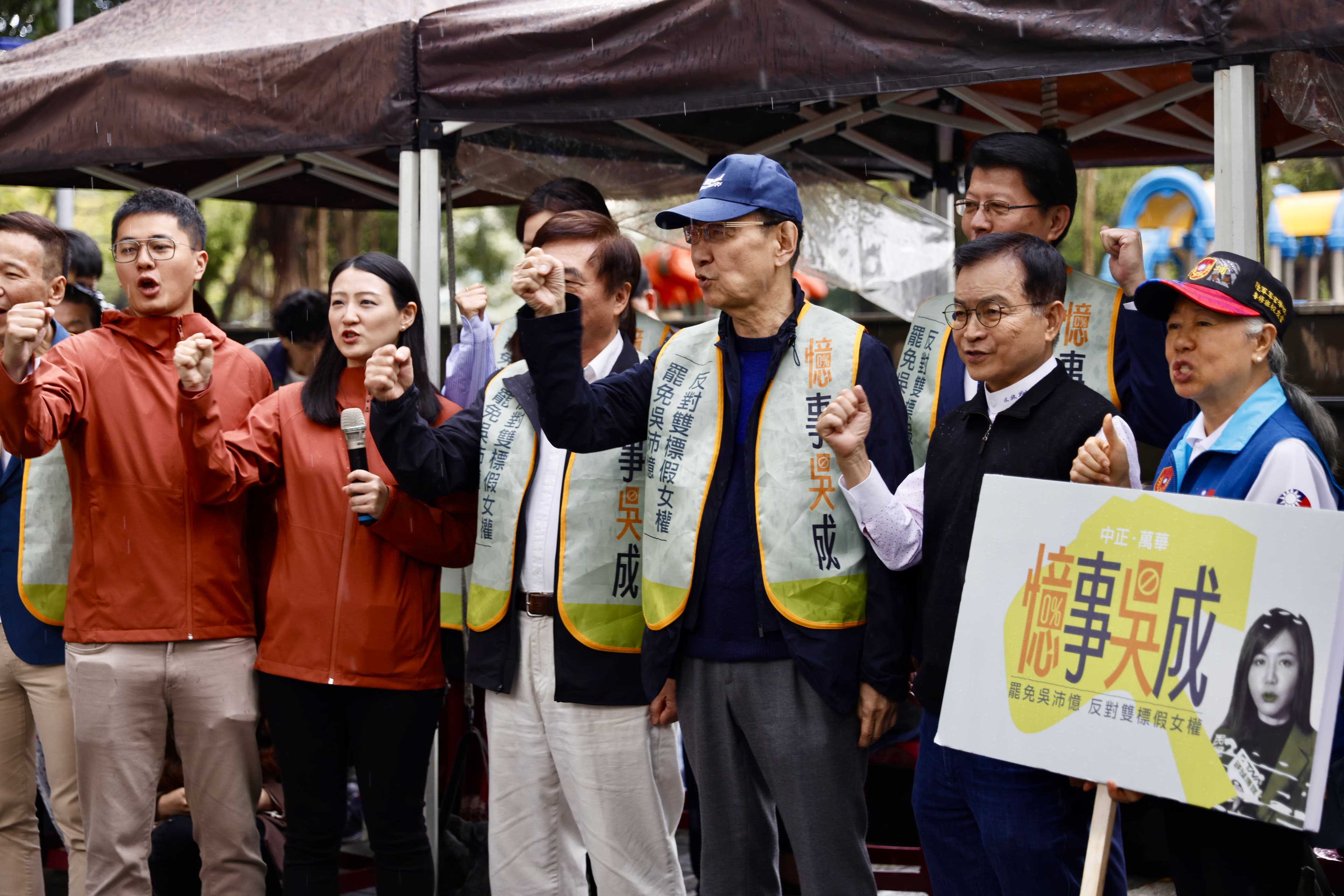 趙少康直言，如果罷免案真的沒有過，「那被民進黨笑死了」。