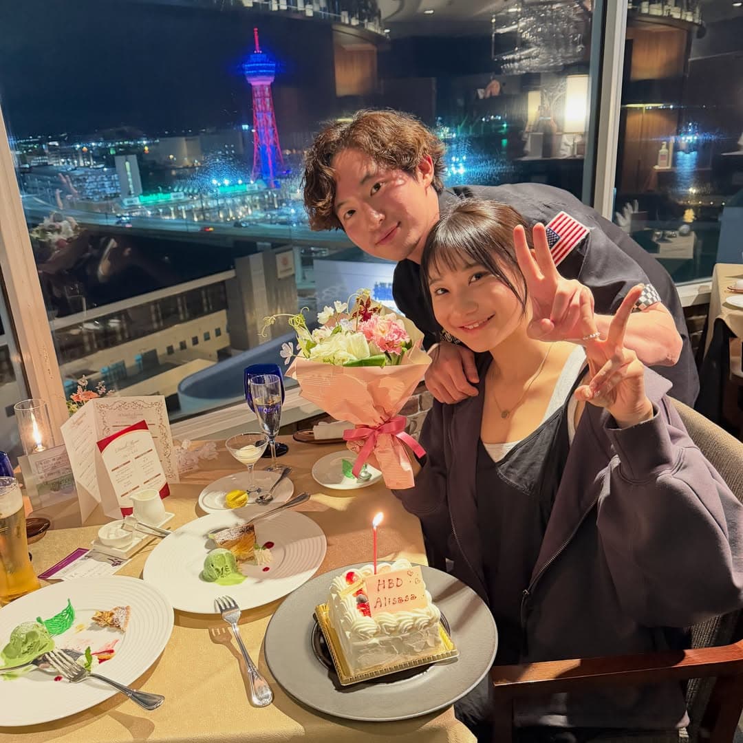 愛莉莎莎幸福笑容藏不住。（翻攝IG@goodalicia）