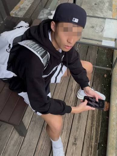 邵逸翔小時候就被診斷出亞斯伯格症，目前需要服藥控制。（翻攝自邵逸翔IG）