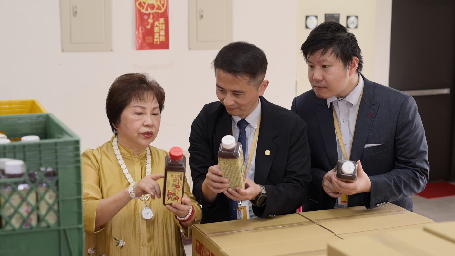 瑞芳巷弄起家的「臺灣知名烏梅湯品牌」堅持古法熬煮友善大地，連熬煮後的烏梅渣都拿來作為花圃堆肥，是職人精神最好的證明。