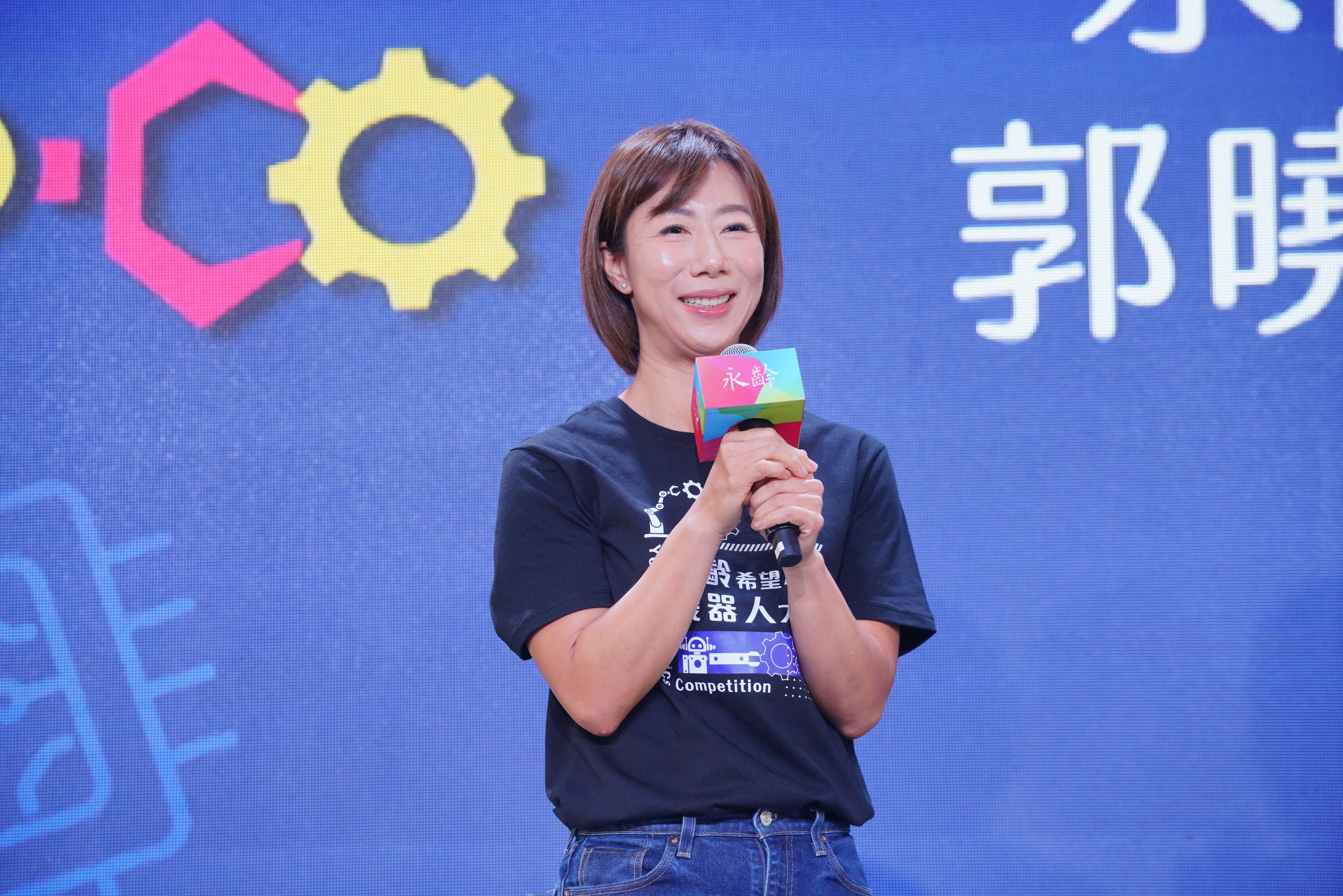 郭曉玲擔任永齡基金會執行長，近年全面投身慈善公益。（本刊資料照）