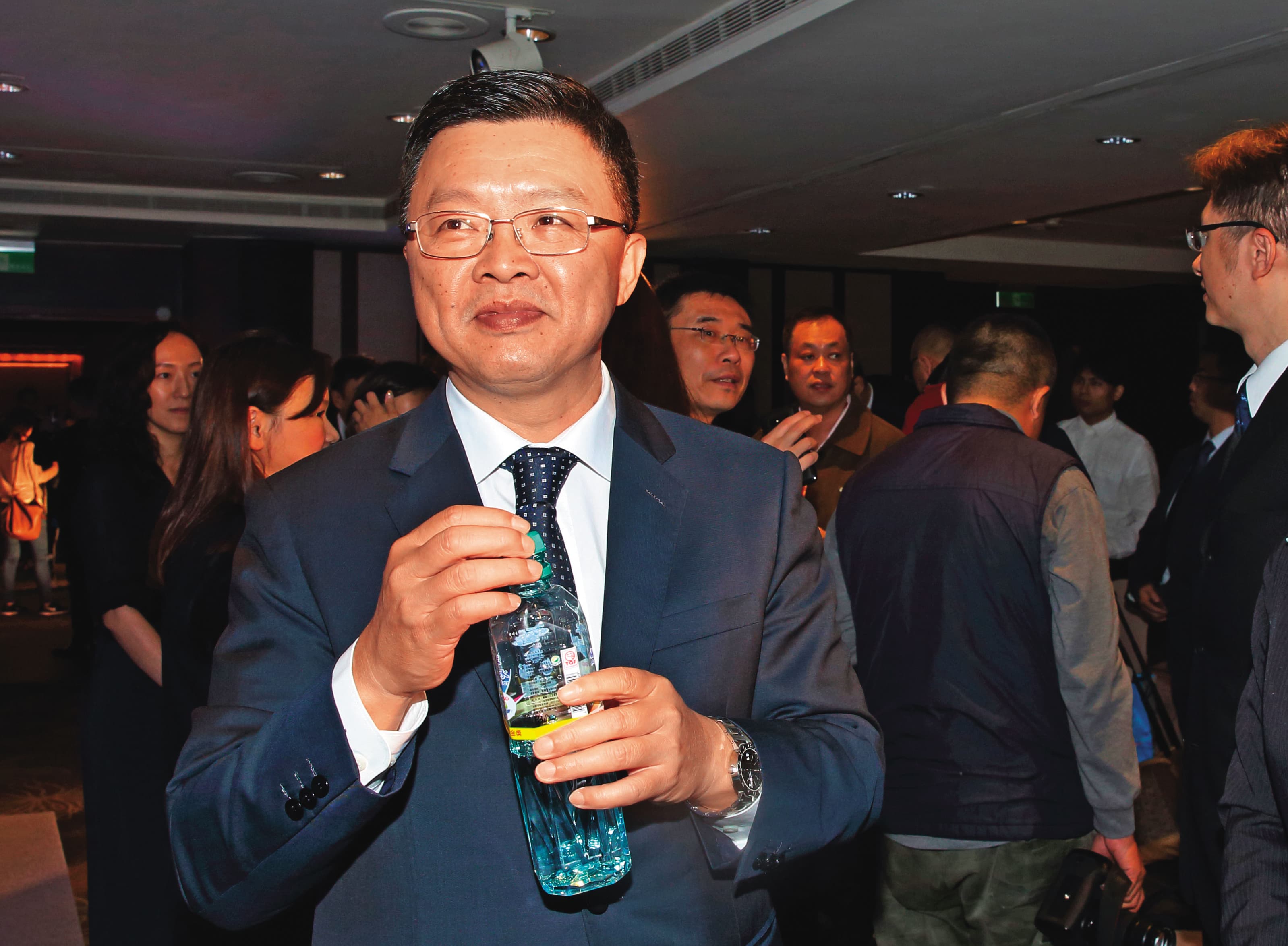 台鹽前董座陳啟昱涉以土地開發及工程採購2大手法掏空資產，導致台鹽損失11億元。