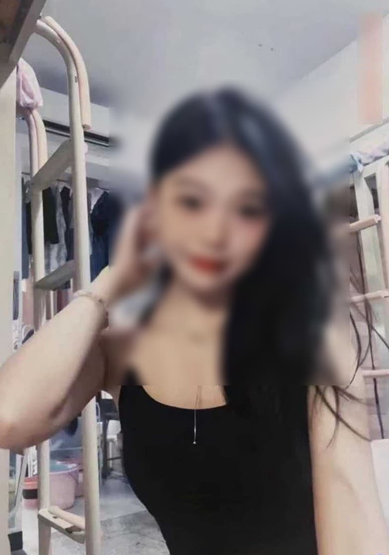 網傳這名正妹淪當小三。（翻自微博）