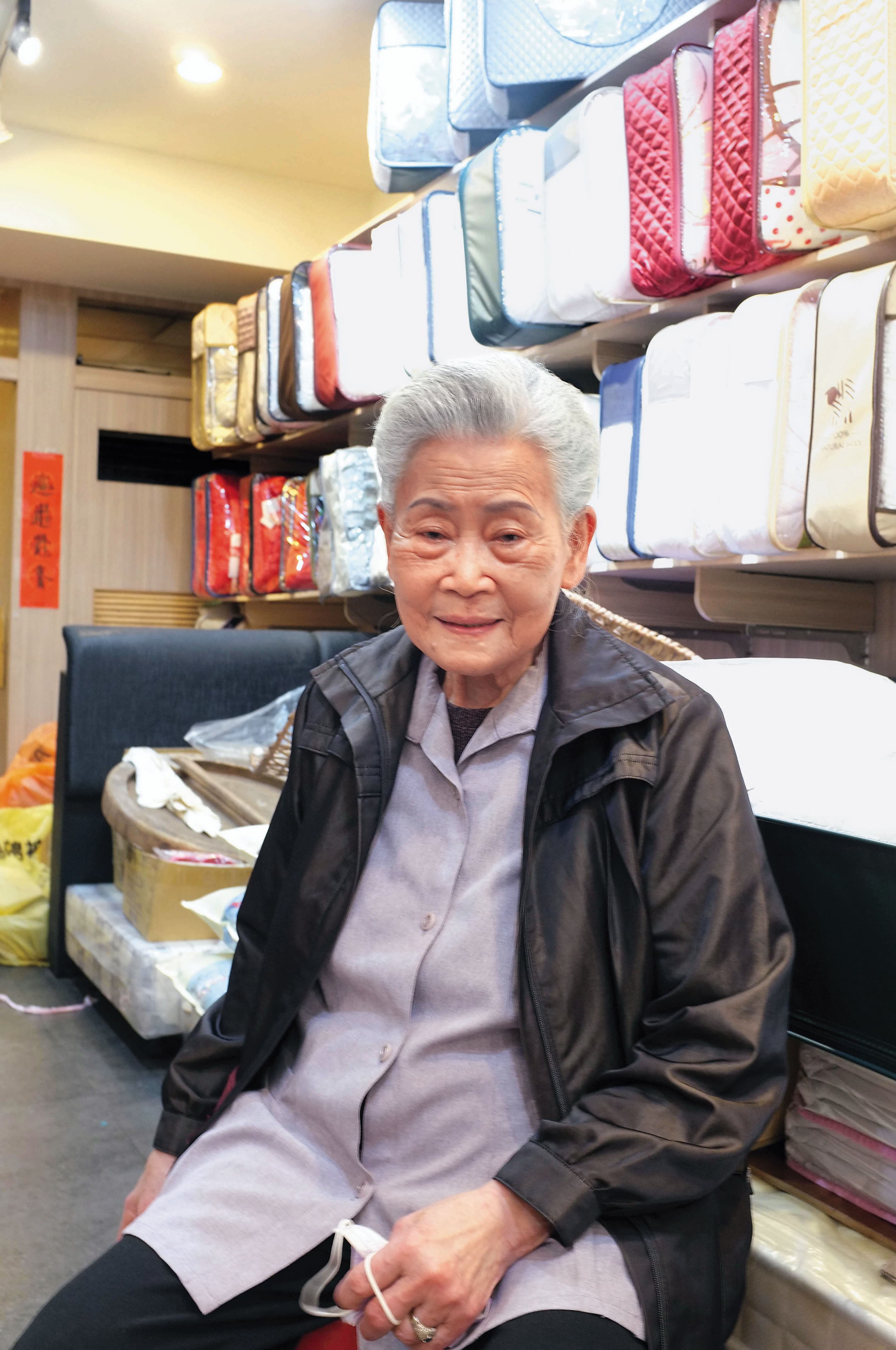 第4代李春茶現已年過九旬，她自1962年接班後，一路顧店到85歲退休，現在幾個月才到店裡一次。