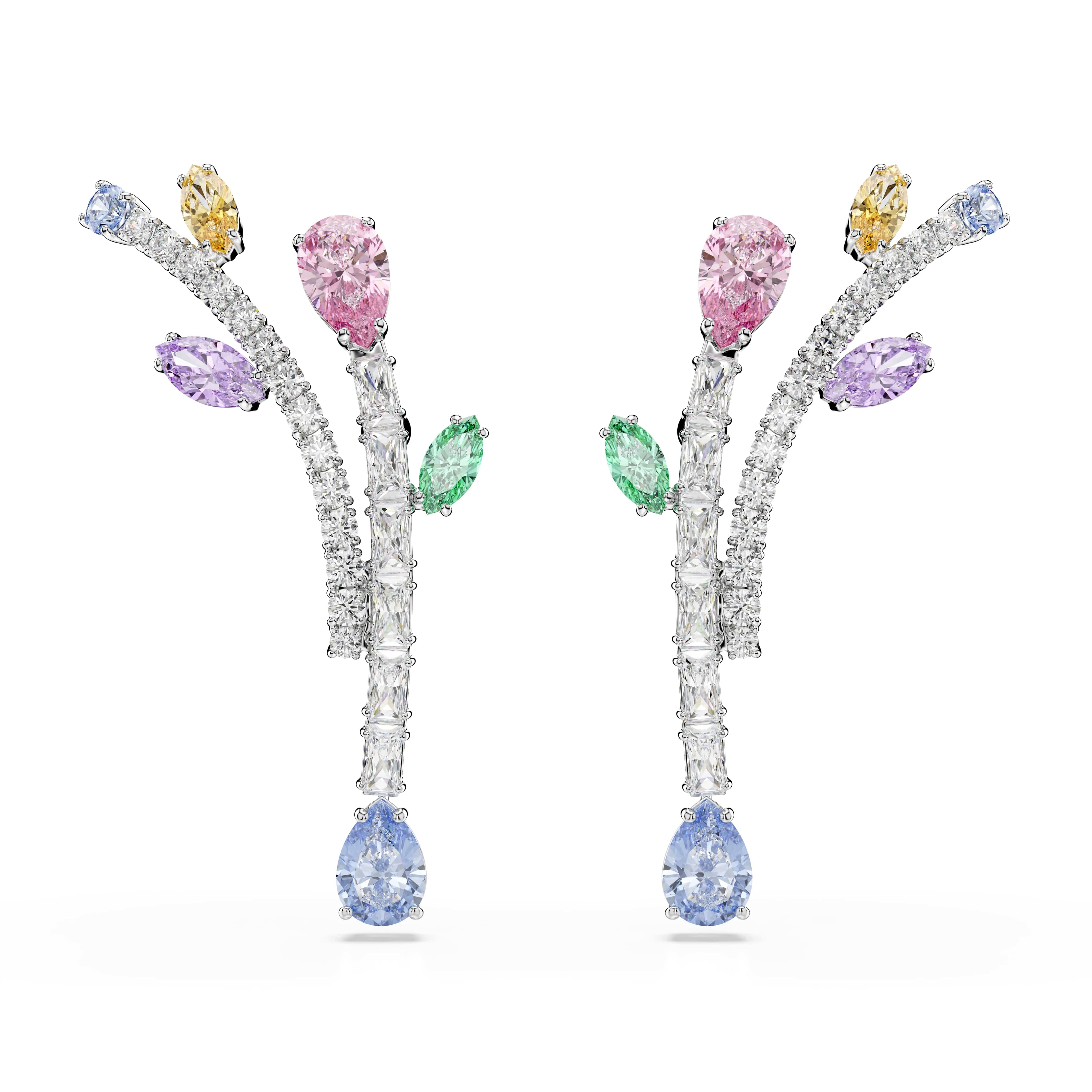 Ariana Grande x Swarovski水滴形耳環。NT$9,500（SWAROVSKI提供）