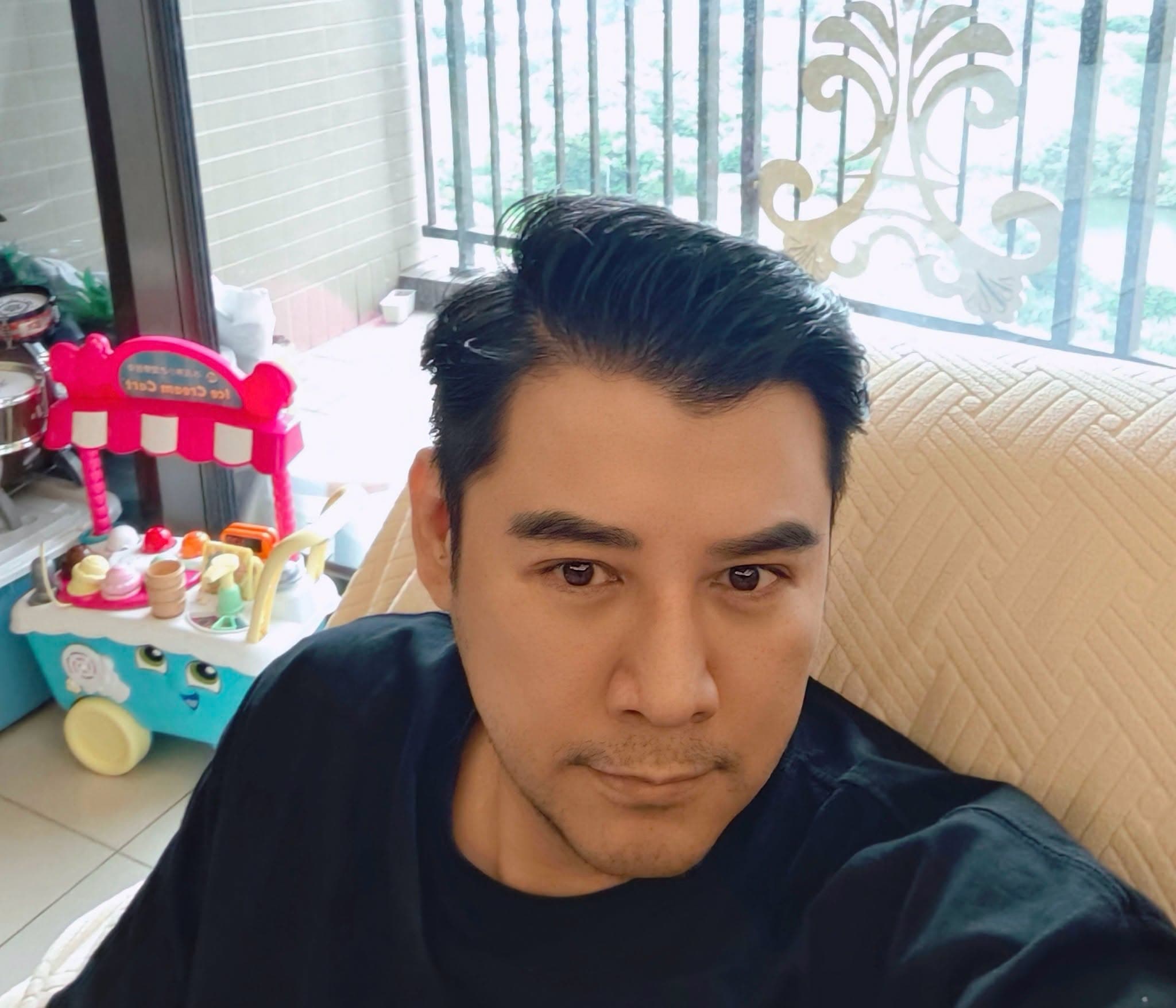 陳宇風當年也曾演出《薰衣草》，如今也是八點檔專業戶的他聽聞王凱驟逝的消息不禁感嘆。（翻攝自陳宇風臉書）
