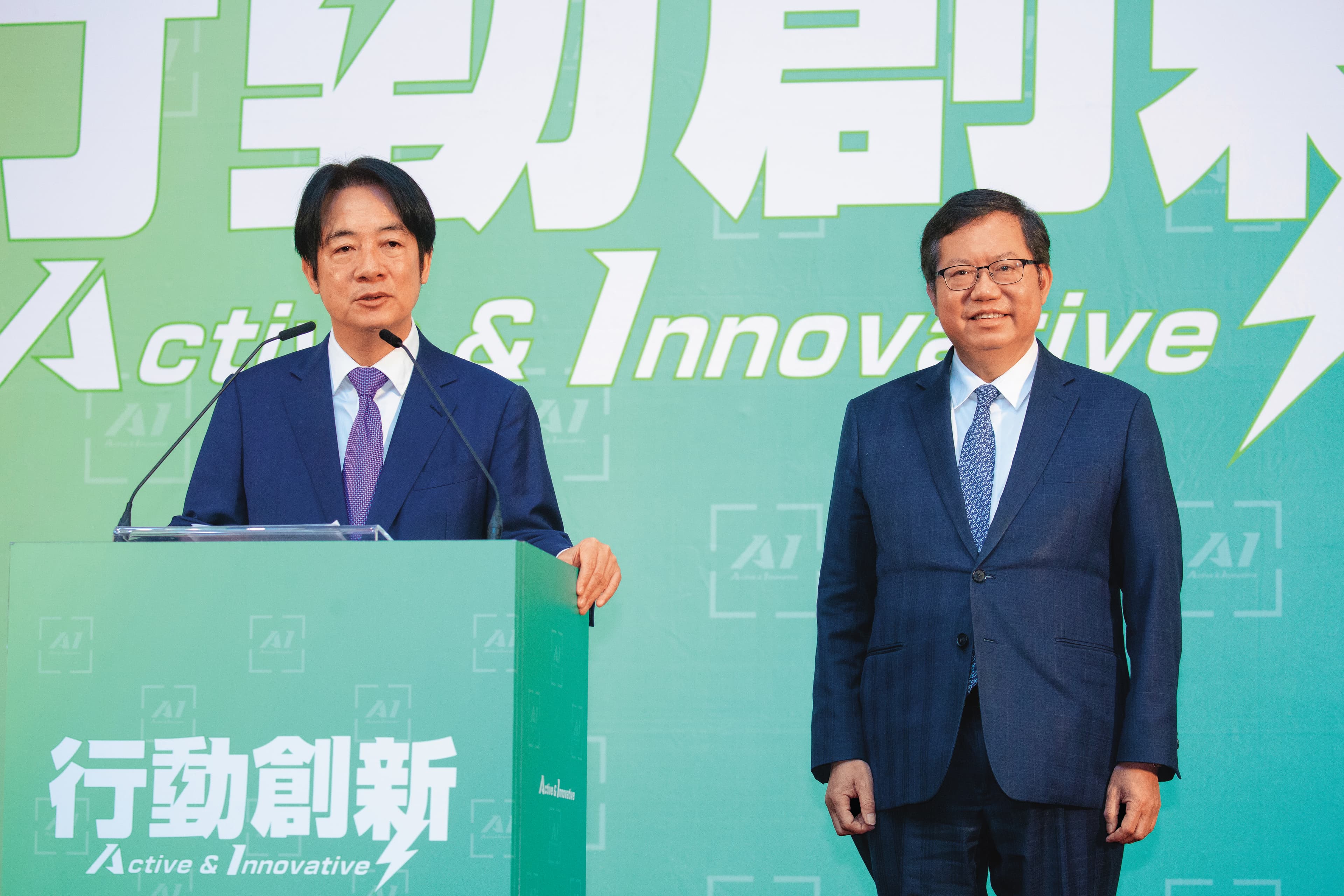 鄭文燦（右）遭聲押不成改交保後，總統賴清德（左）強調，檢調不分黨派，不問何人，只要涉及非法都應查辦，勿枉勿縱。