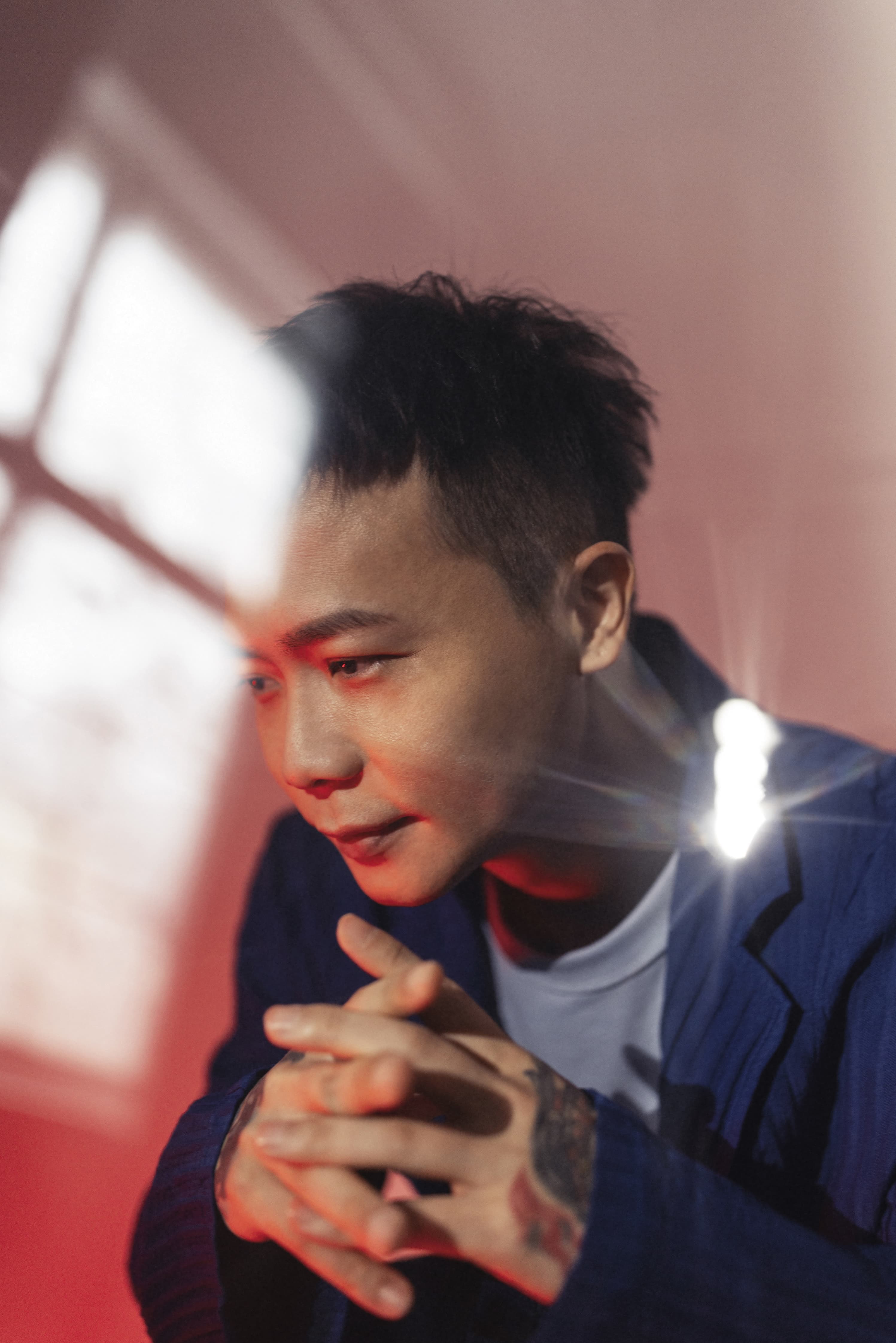 蕭秉治認為自己是一個幸福的人，除了身邊有愛他、照顧他的朋友與親人，他自己也找回了感受幸福的能力。