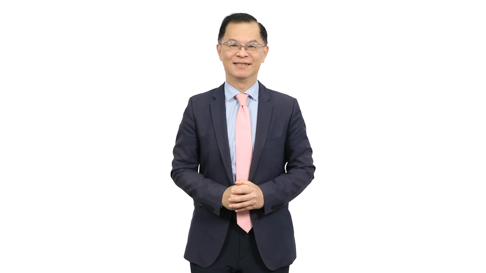 回顧中石化股東會爭議，市場長期質疑其「奧步」操作。黃世聰點名，透過議程設計、提案限制與表決節奏等技術手段影響結果，使股東會從治理機制轉變為經營權保衛戰，實質上剝奪一般股東參與決策的權利。他質疑「股東有股票，卻沒有話語權，這還叫公司治理嗎？」（圖片來源／黃世聰臉書）