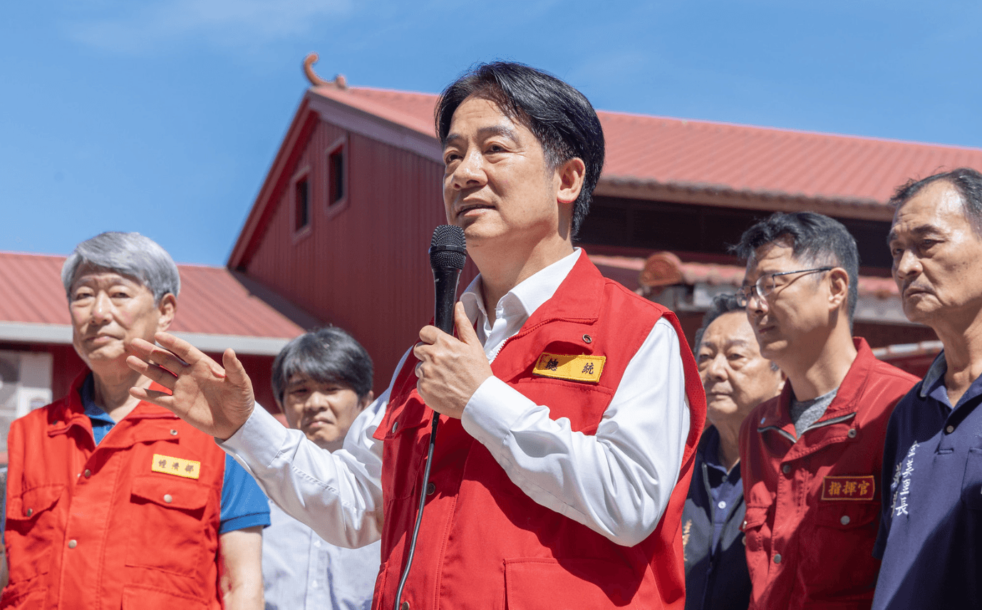 賴清德致詞時表示，稍早新北市長侯友宜、經濟部長郭智輝不約而同提到，此次是金山、萬里40年來最嚴重的淹水。（總統府提供）