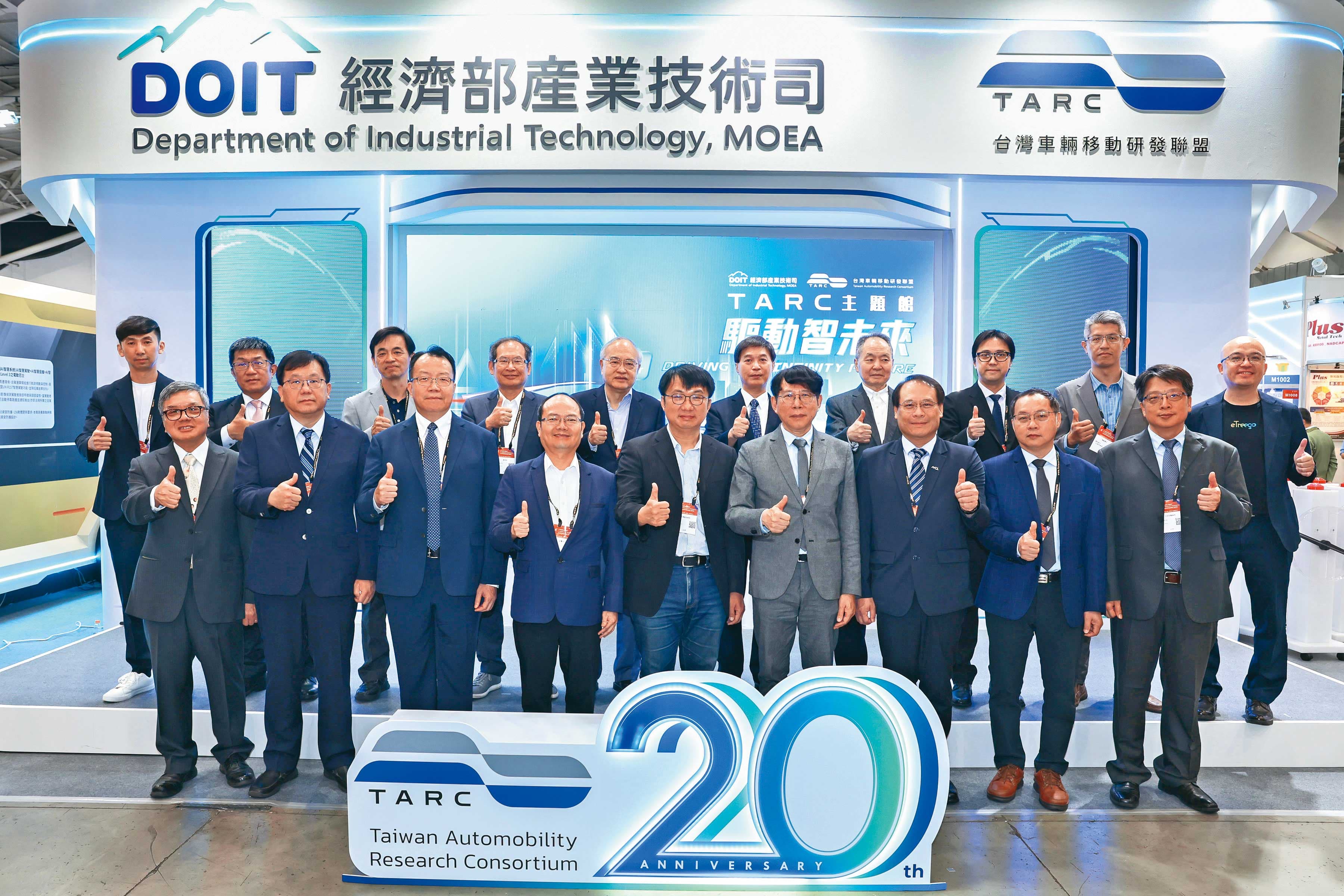 ARTC串聯本土感測、控制與AI平台供應鏈等台廠，共同催生台灣自駕電動巴士。（ARTC提供）