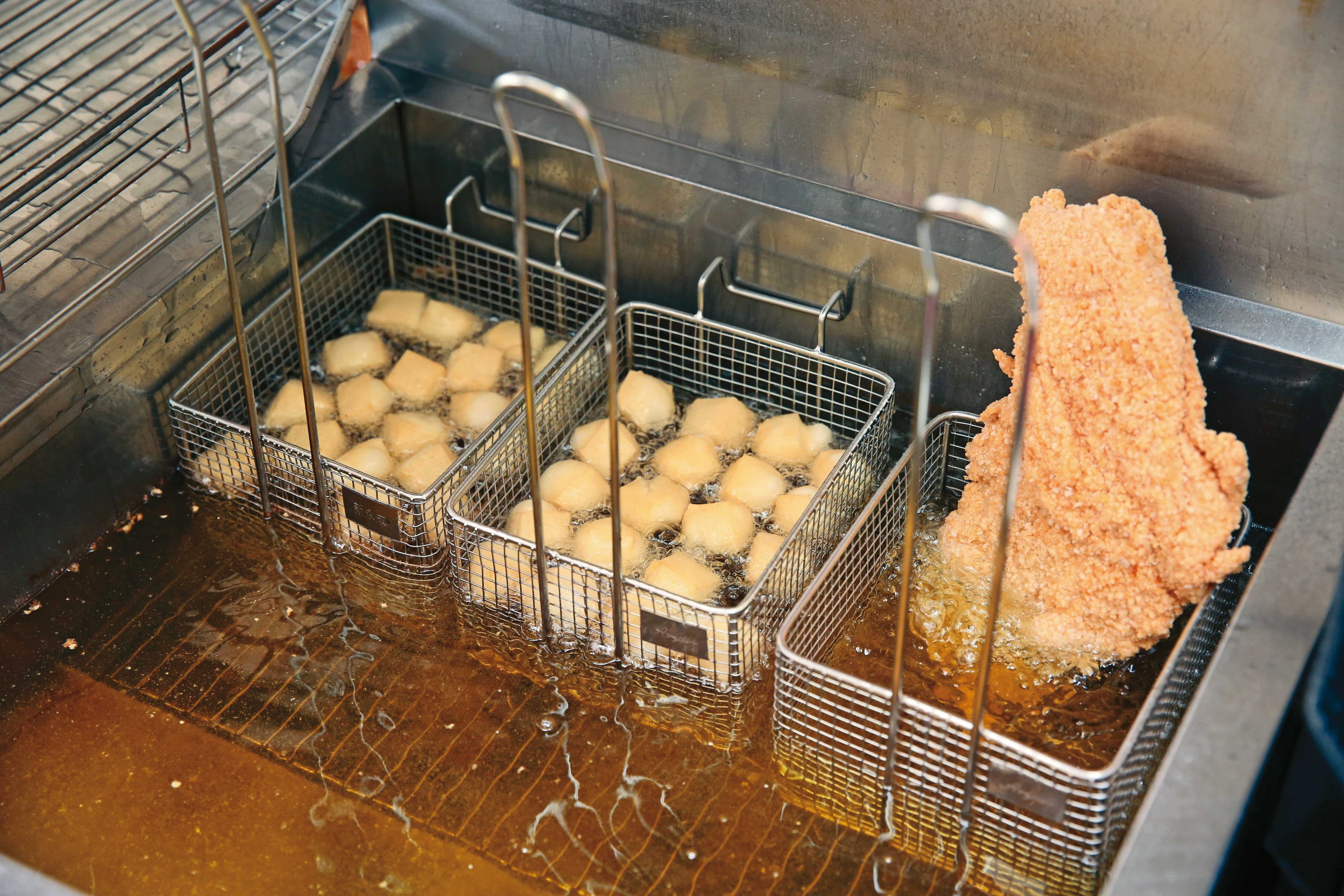食用油接連出包，使食安議題再掀關注。示意畫面，圖非問題油品。（資料照片）