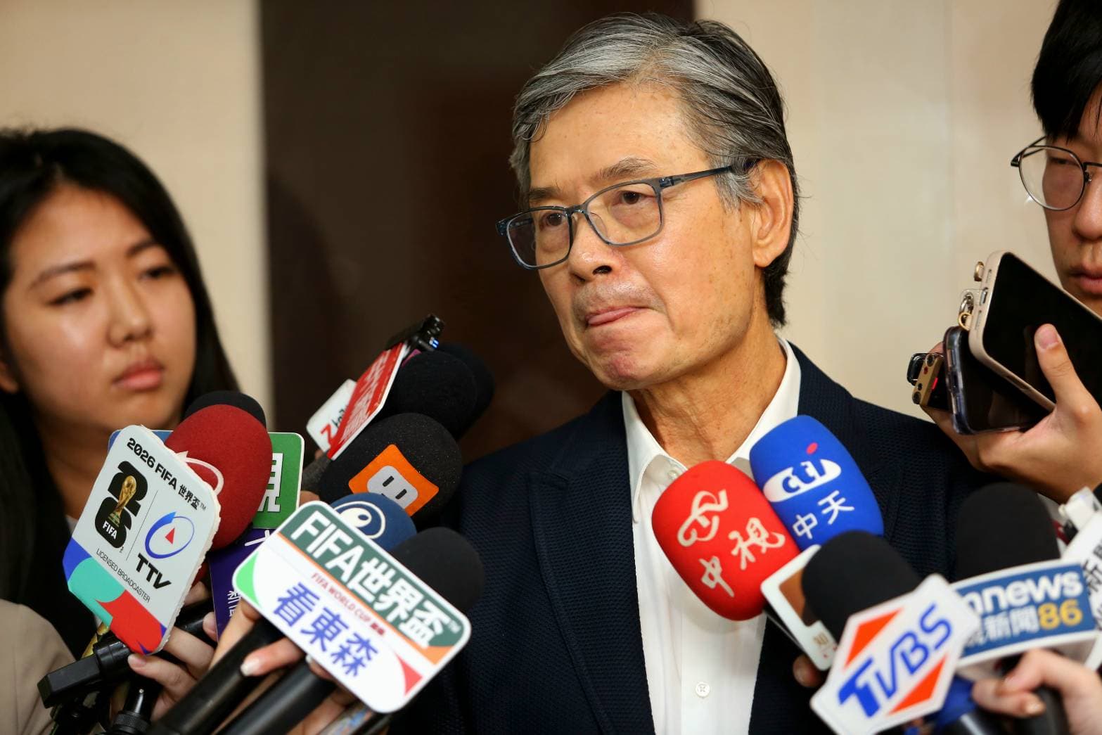 金溥聰今日接受專訪後受訪。（鏡報姜永年攝）