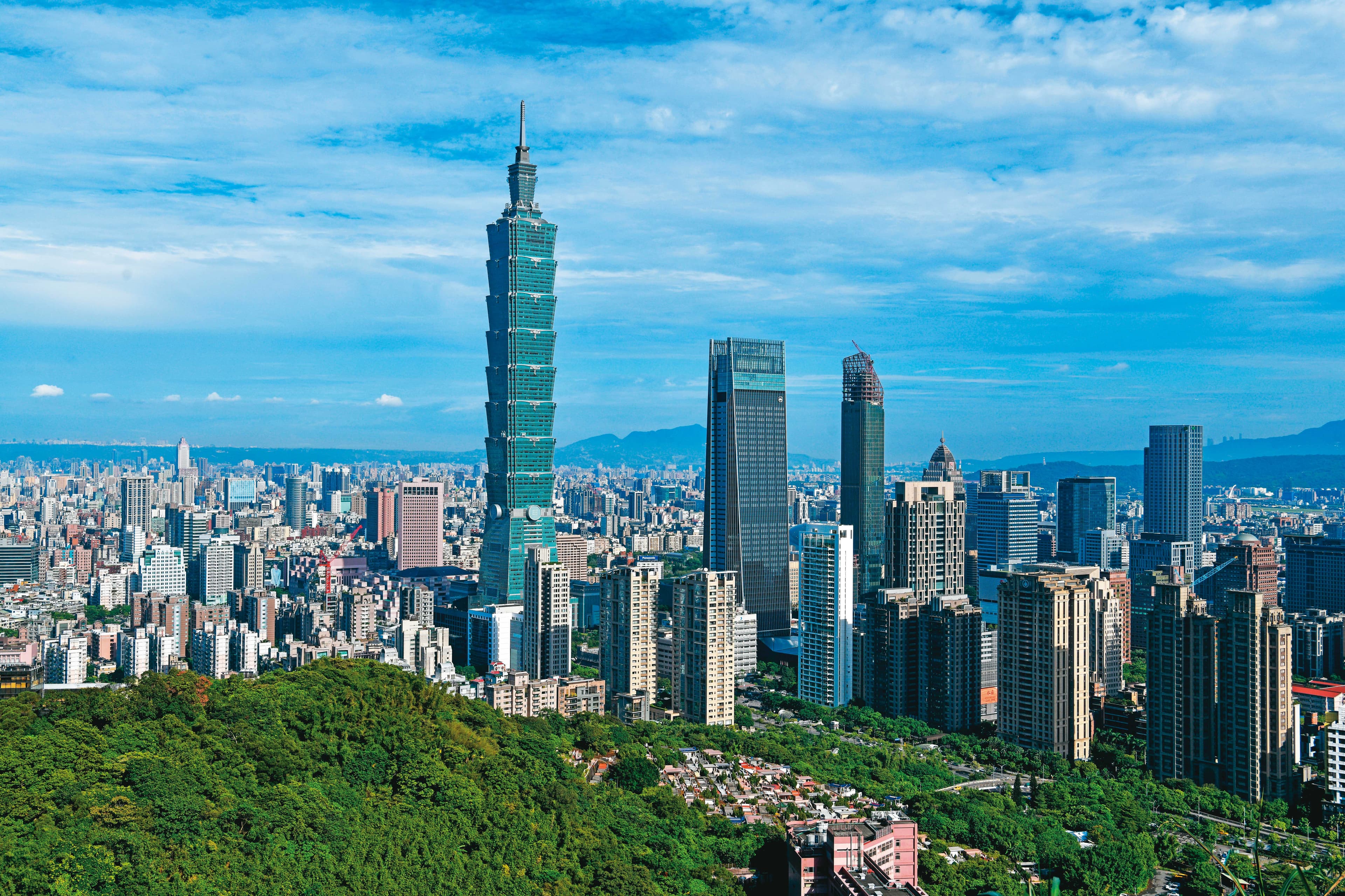 全國第一件BOT案—台北101，在沒有中央立法前先行。