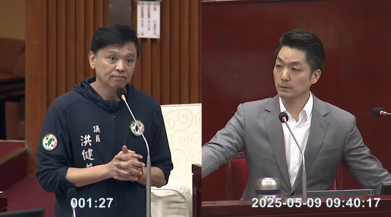 蔣萬安在洪健益的追問下，坦承認為朱立倫的言論不妥。（翻攝自YouTube@台北市議會）