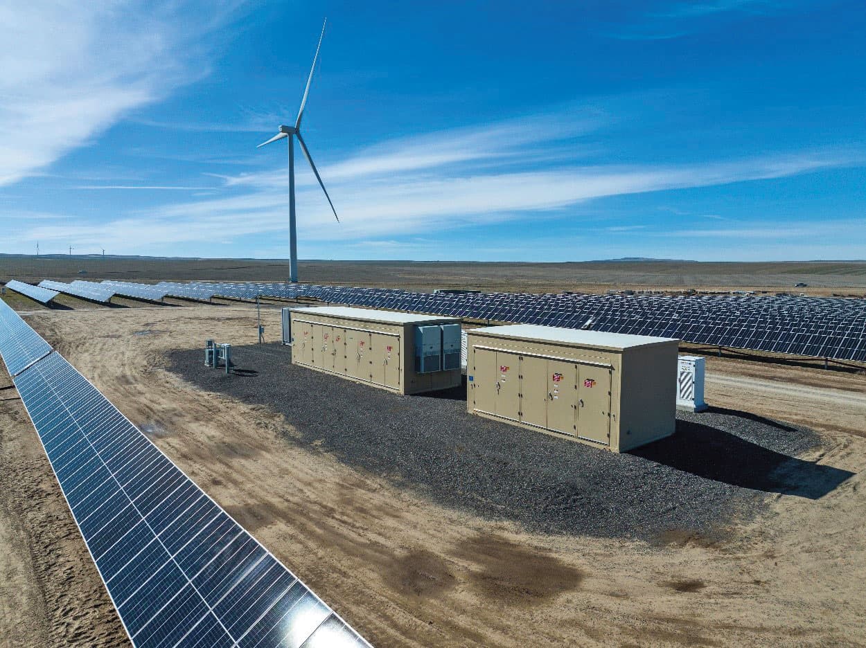 美國科技公司關注自建發電與儲能系統,以因應AI用電需求。(翻攝NextEra Energy臉書)