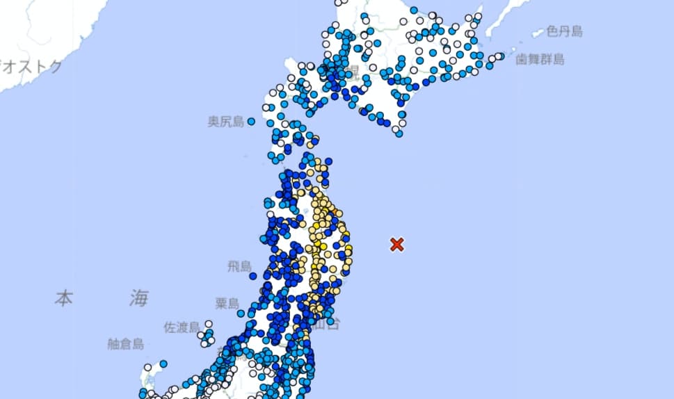 日本青森外海昨日發生規模7.7強震。（翻攝自日本氣象廳）
