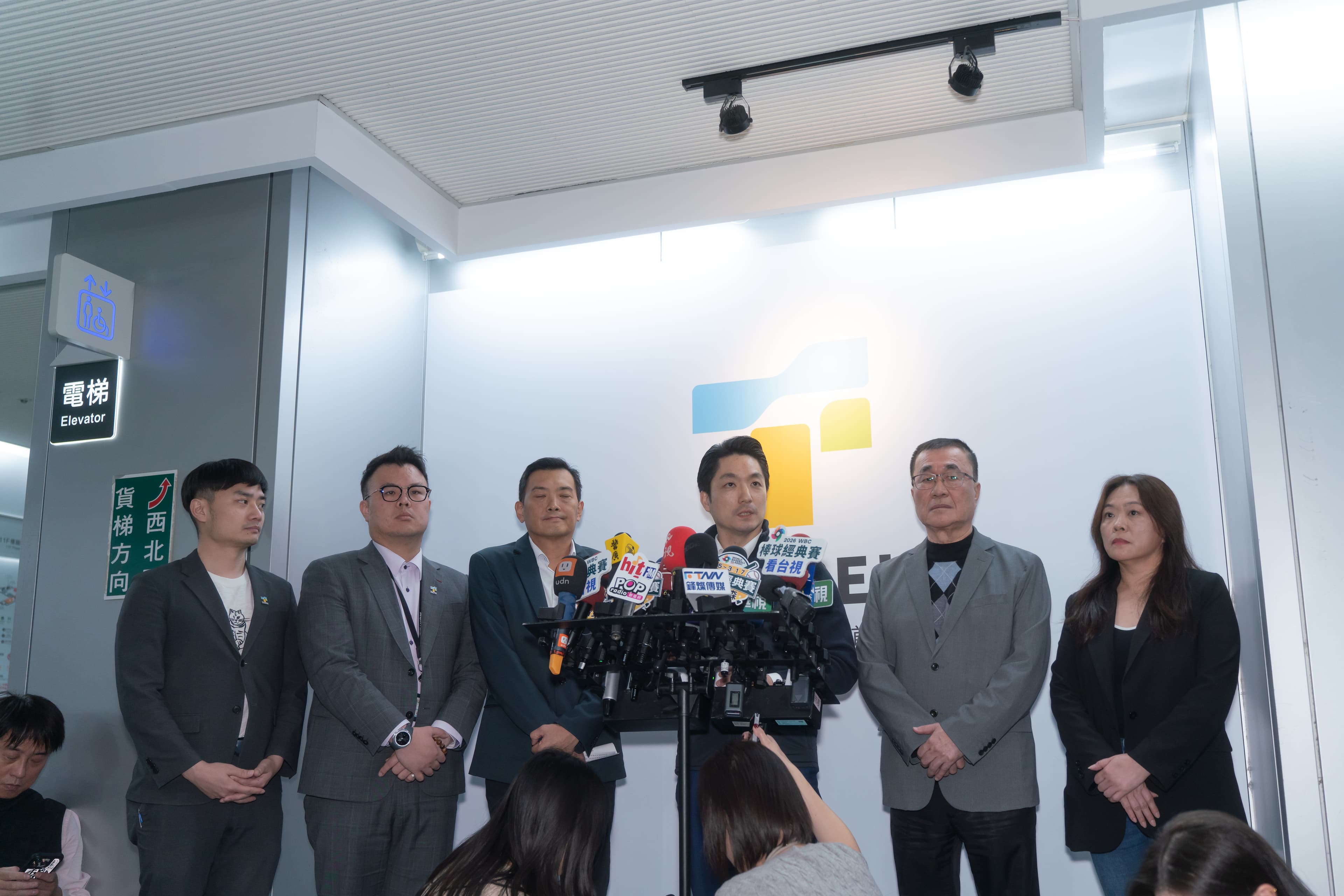 台北市政府與輝達中午完成簽約。（北市府提供）
