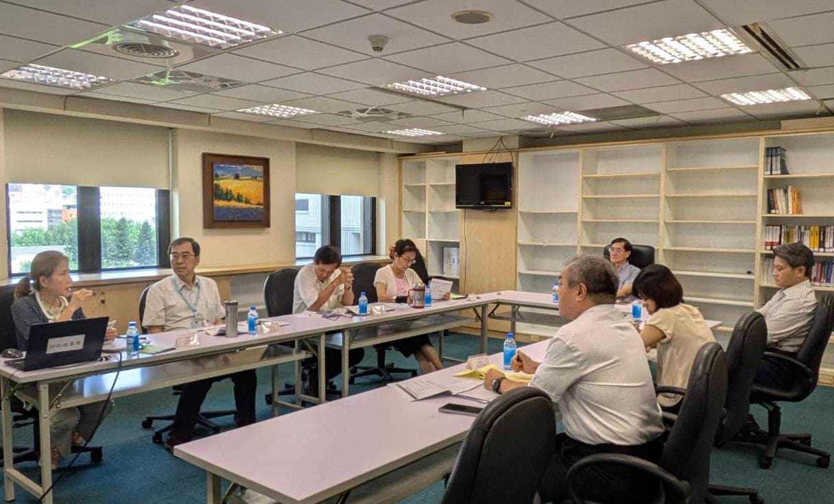 最高檢察署在下午4時由檢察總長邢泰釗召開因應會議，就憲法法庭判決內容將依相關法律規定妥速辦理。（最高檢提供）
