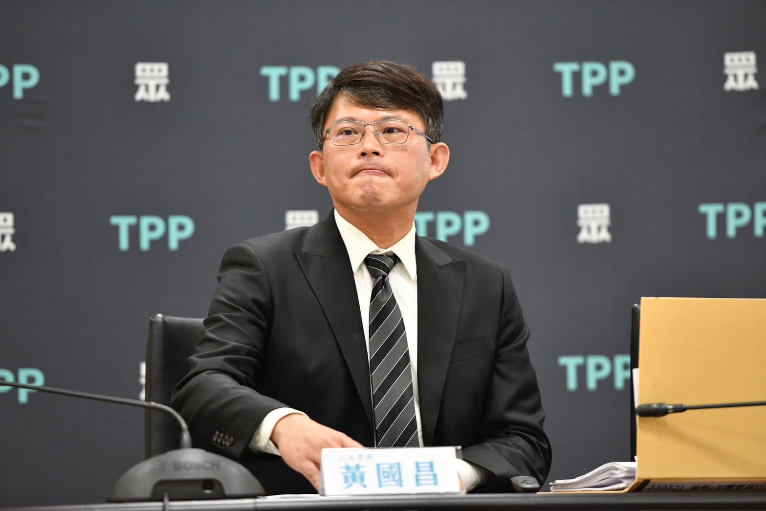 黃國昌今否認選新竹市長一事，還稱高虹安在市政上十分努力。