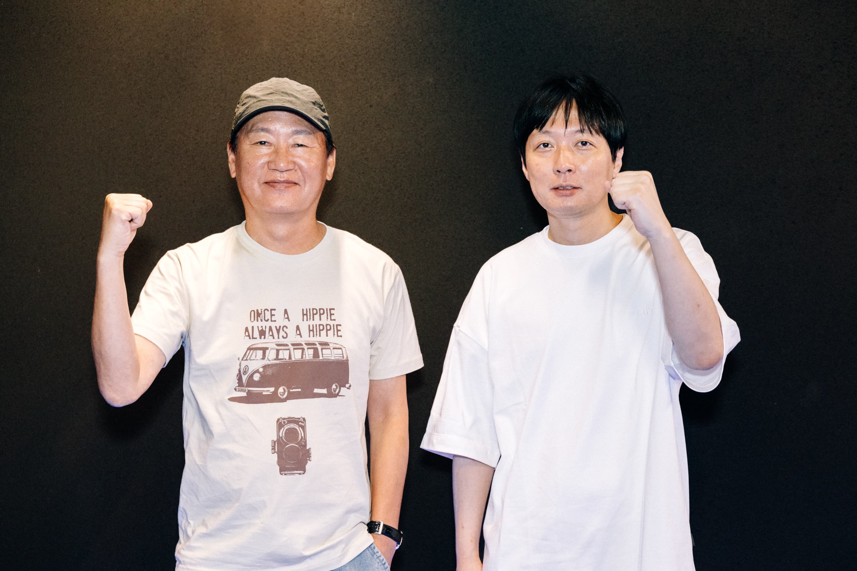 《與神同行》監製元東淵（左）找上導演金秉祐拍攝《全知讀者視角》電影版，金秉祐苦惱兩年才點頭。（采昌國際多媒體提供）