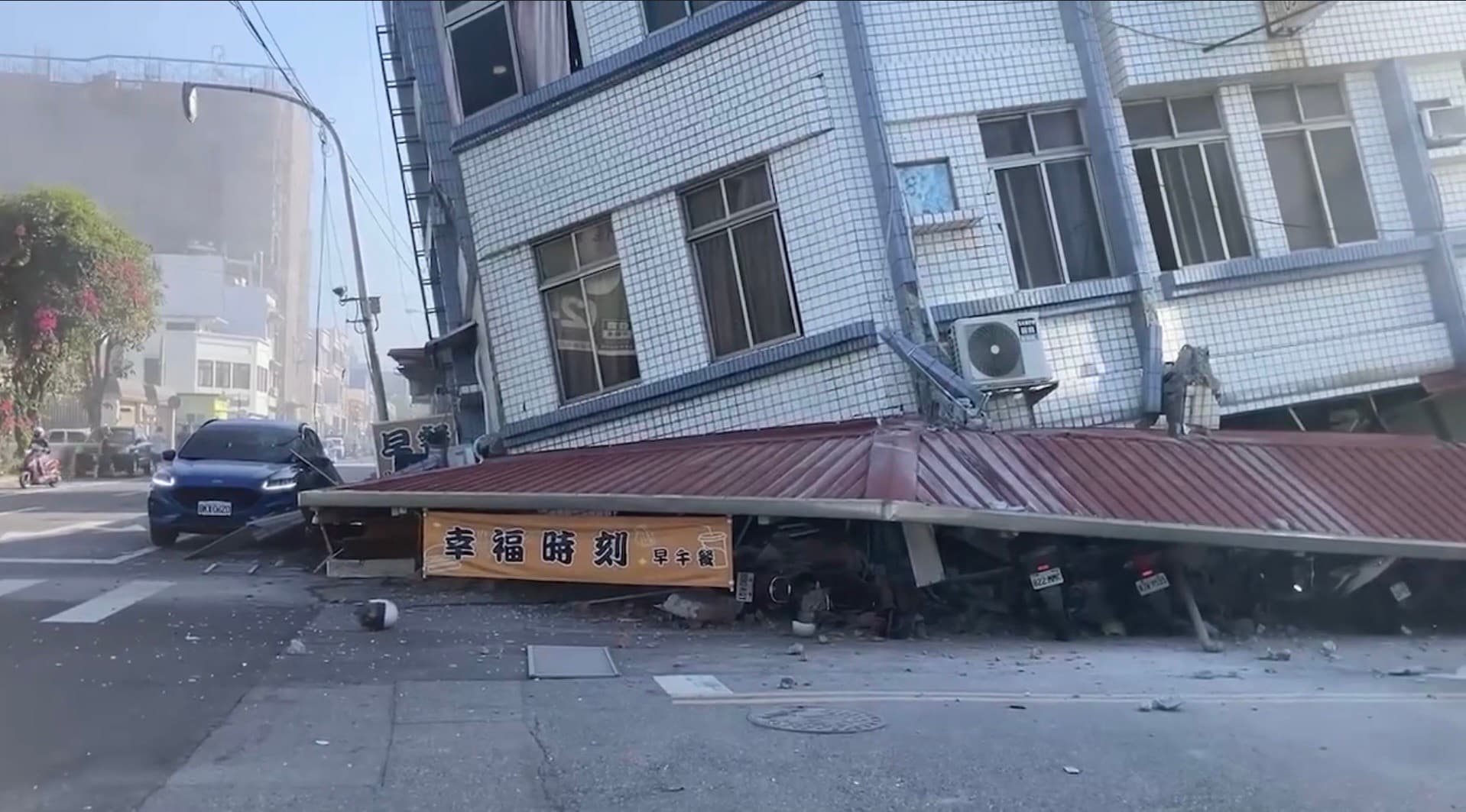 花蓮災情不斷。（翻攝自記者爆料網）