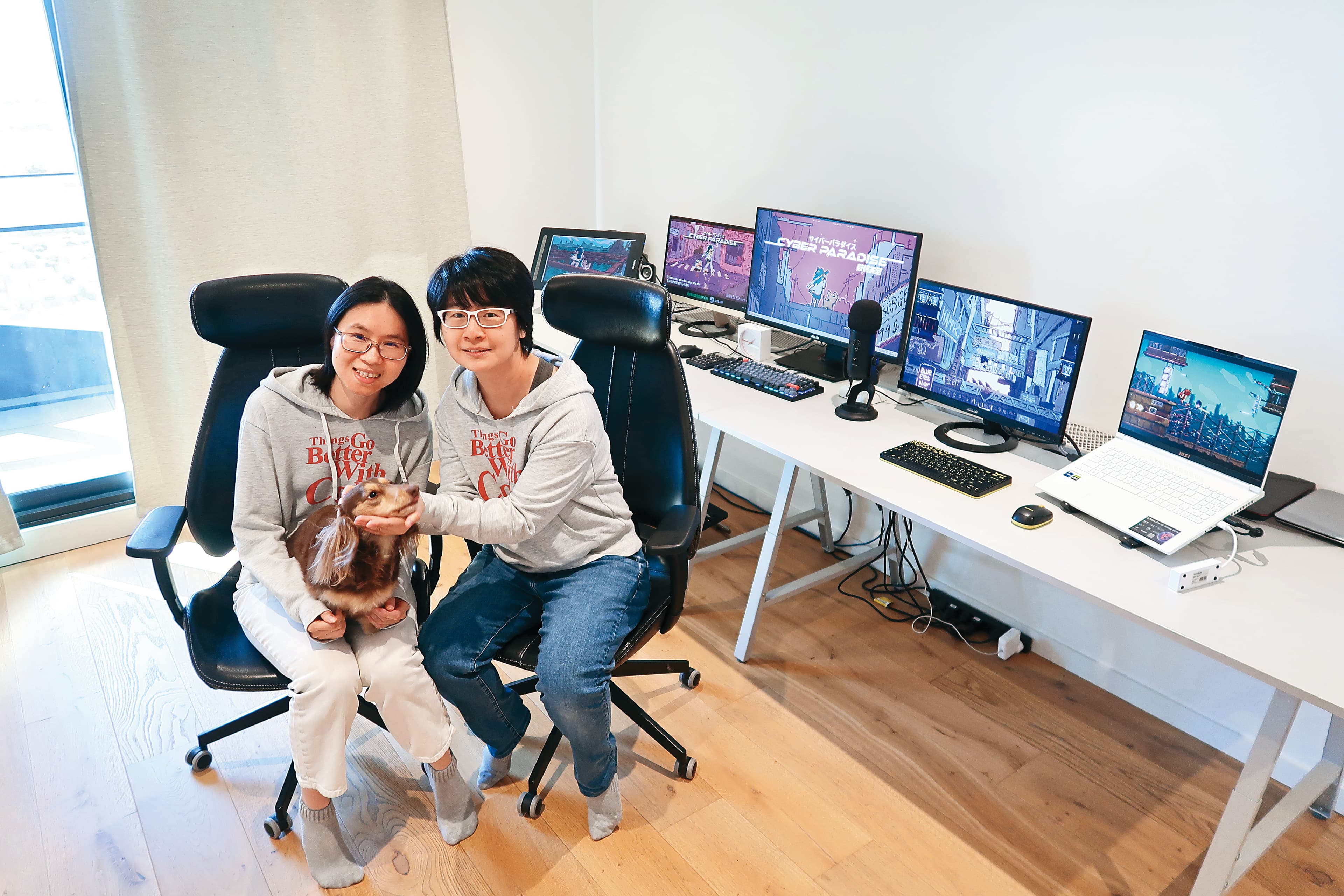 DDmeow成員目前長住澳洲墨爾本，由來自香港的Sze（右）與來自台灣的Uly（左）組成。（DDmeow提供）