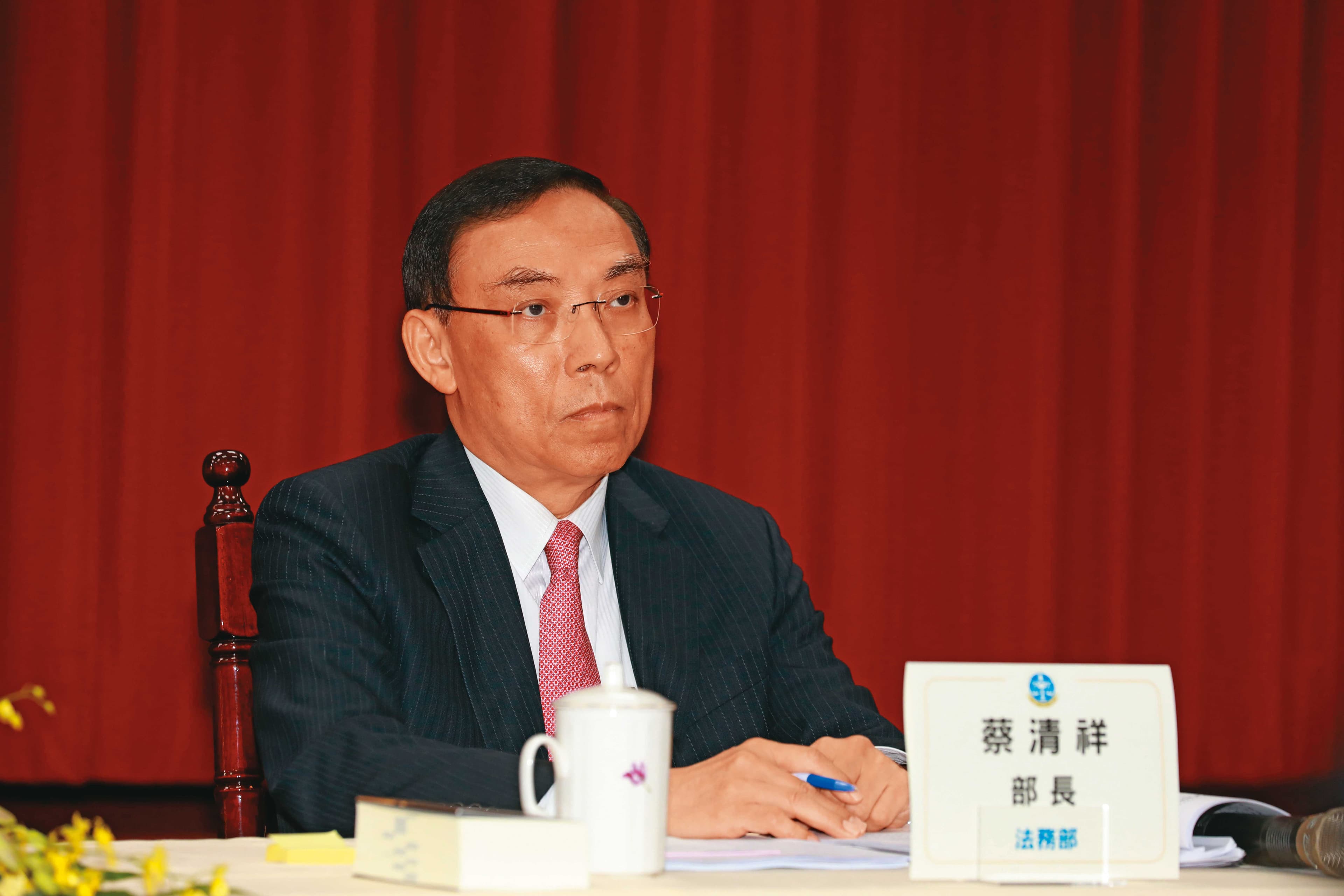 法務部發現吳哲銘遭縱放假釋後，部長蔡清祥下令全面清查。