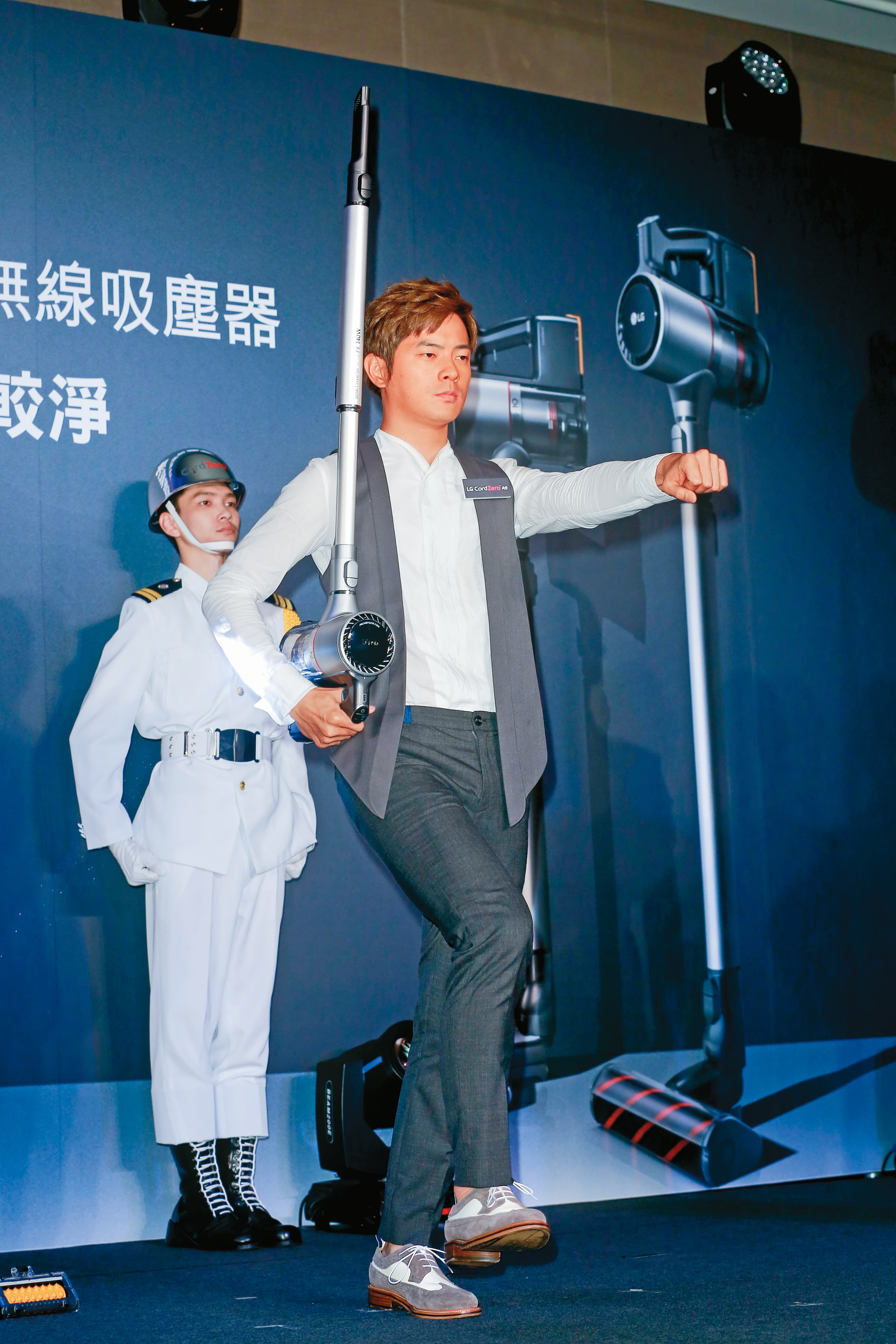 靠著演藝工作成名，宥勝之前形象正好的時候，成為廠商寵兒，曾代言家電。