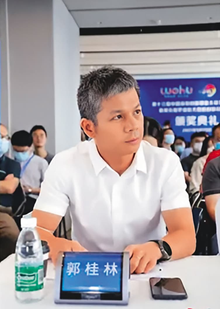 詐騙案爆發後，羅湖區科工局長郭桂林甩鍋下屬，翻臉不認帳。（翻攝中國日報中文網）