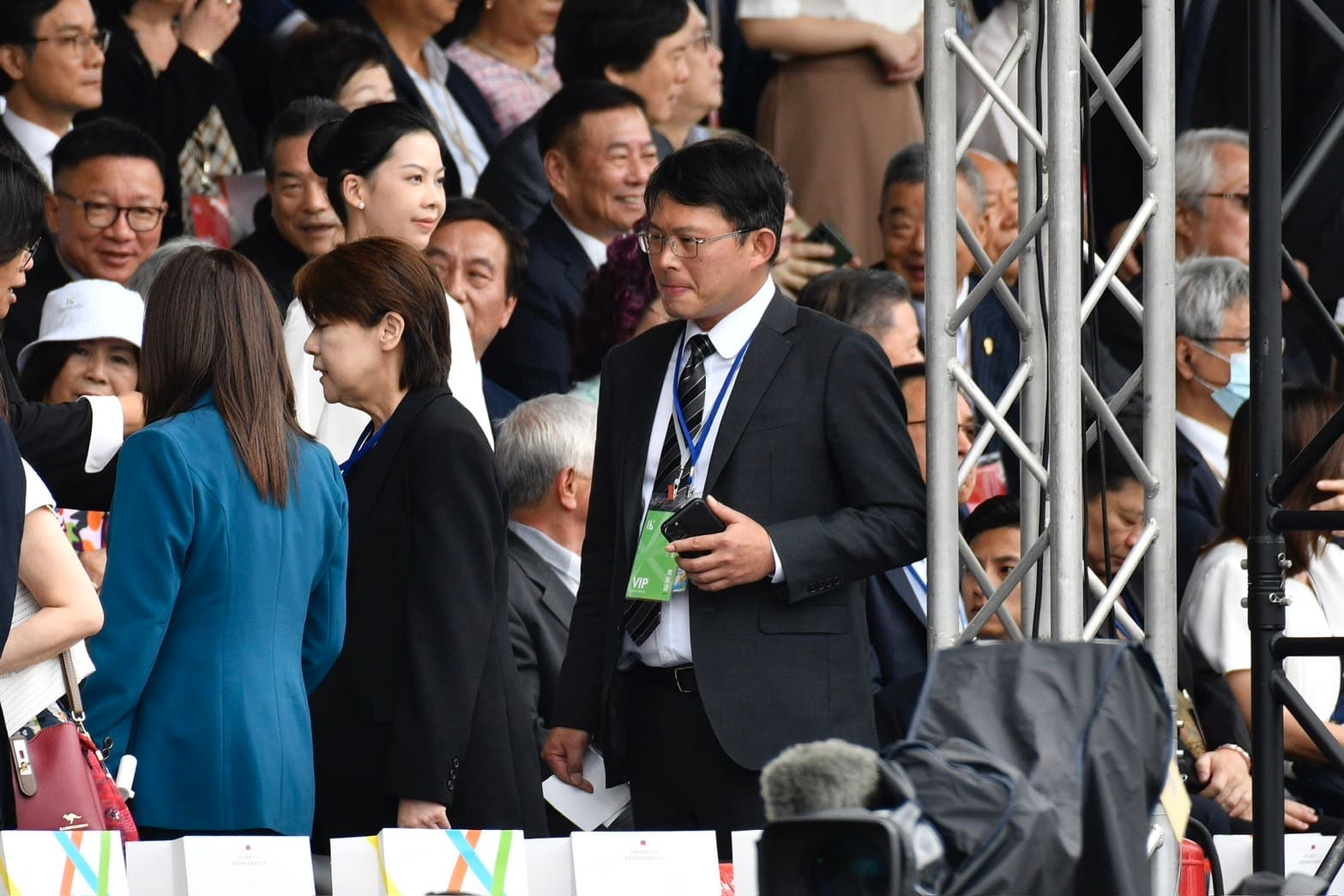 民眾黨立委黃國昌與黃珊珊也出席觀禮。