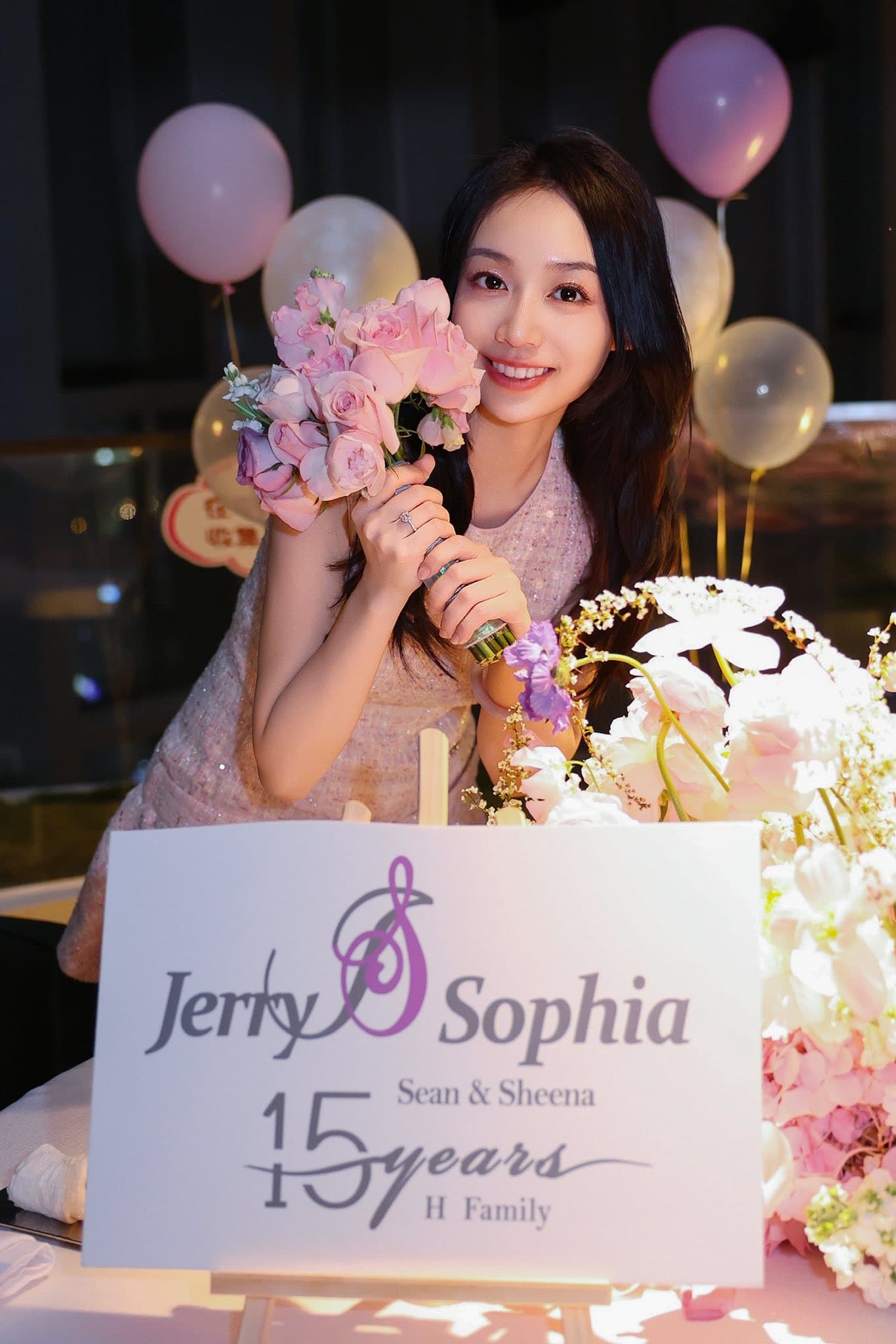 黃舒駿紀念結婚15週年，在社群向老婆告白。（翻攝自黃舒駿﻿臉書）