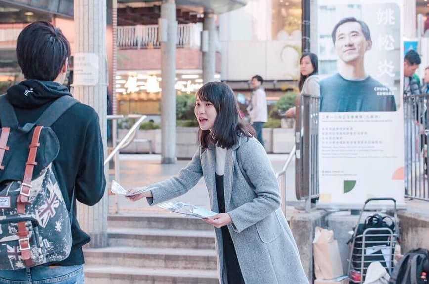 民主派人士周庭曾因參與反送中運動被判刑，目前人在加拿大留學，她近日決定棄保不再返港。（翻攝自周庭Instagram）